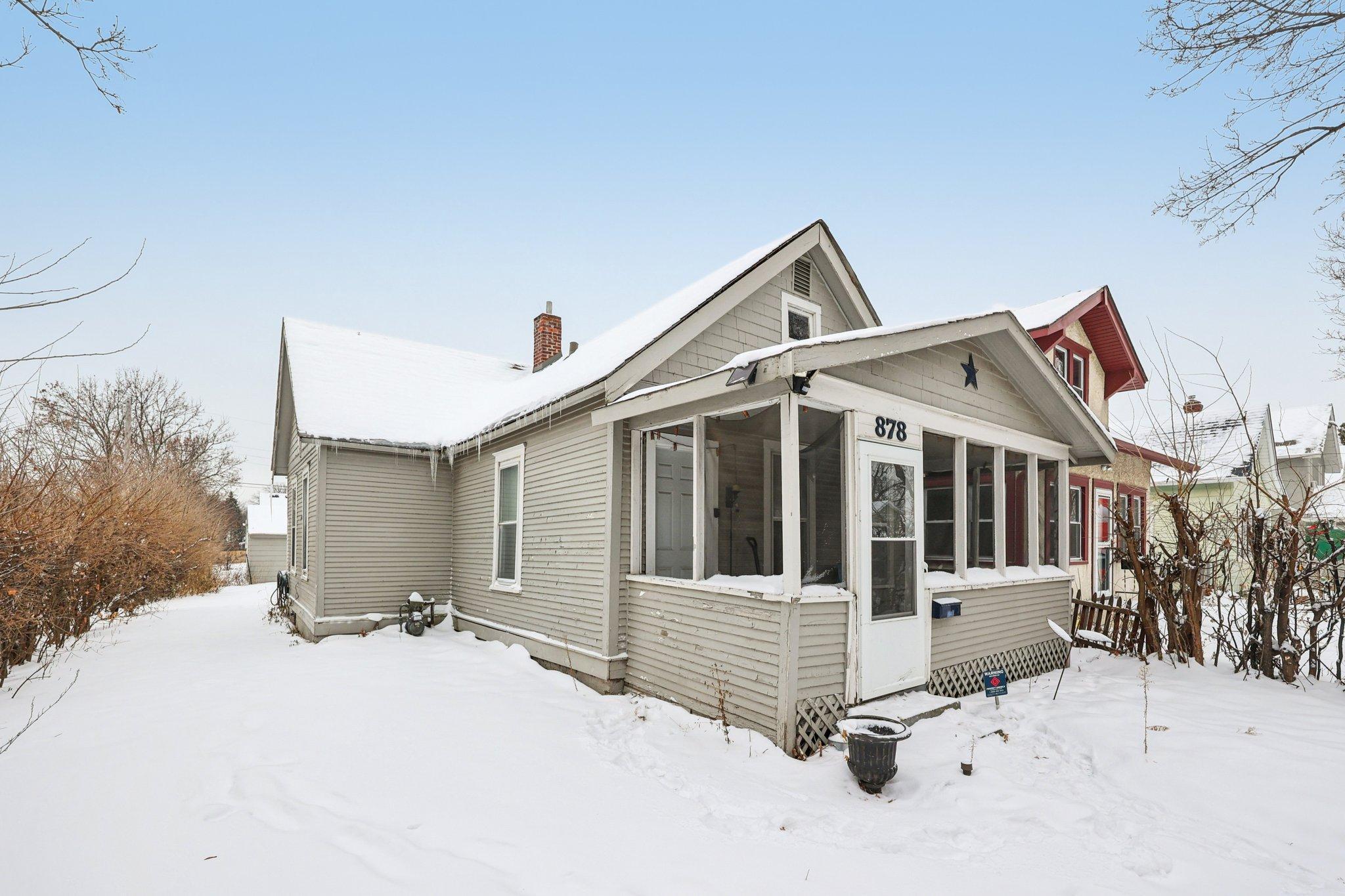 878 Magnolia Avenue E