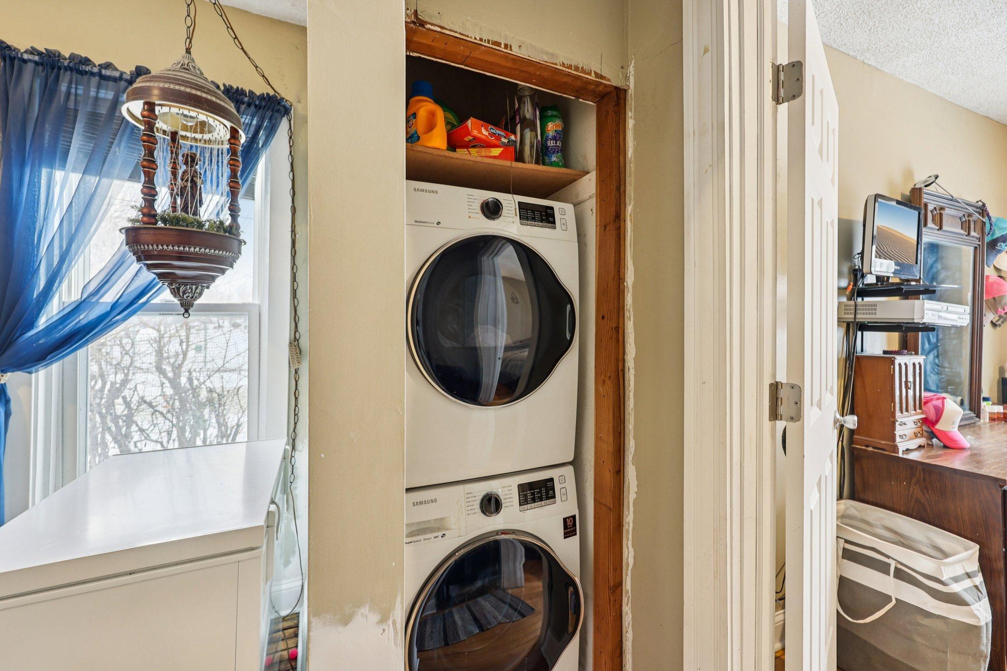 878 Magnolia Avenue E