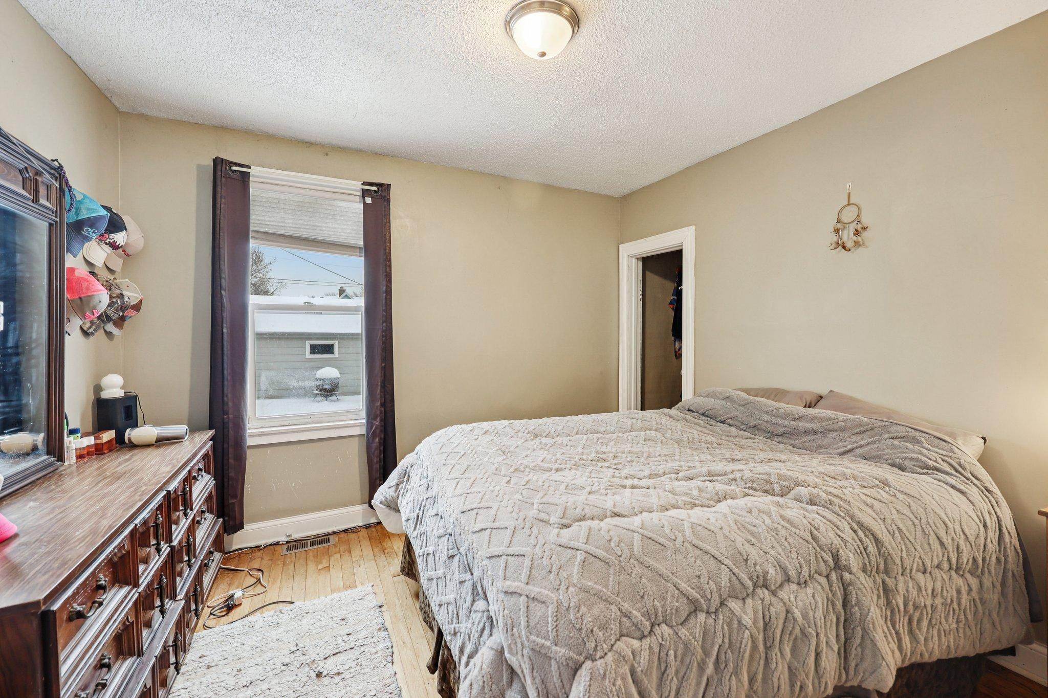 878 Magnolia Avenue E