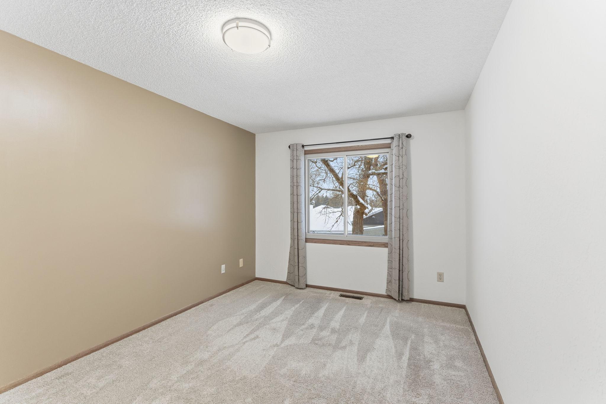 1869 113th Avenue NW