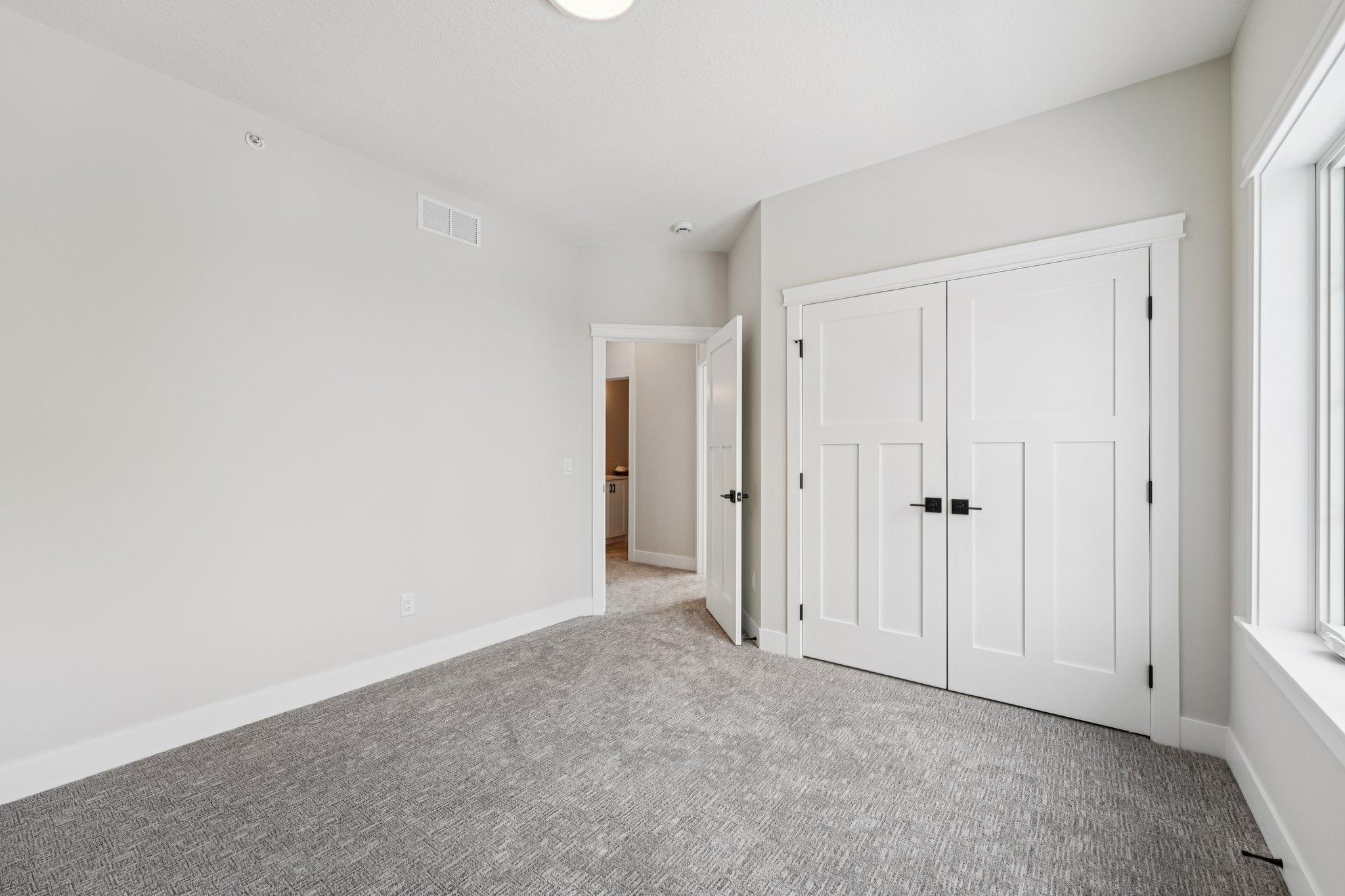 10814 Falling Water Lane Unit: D