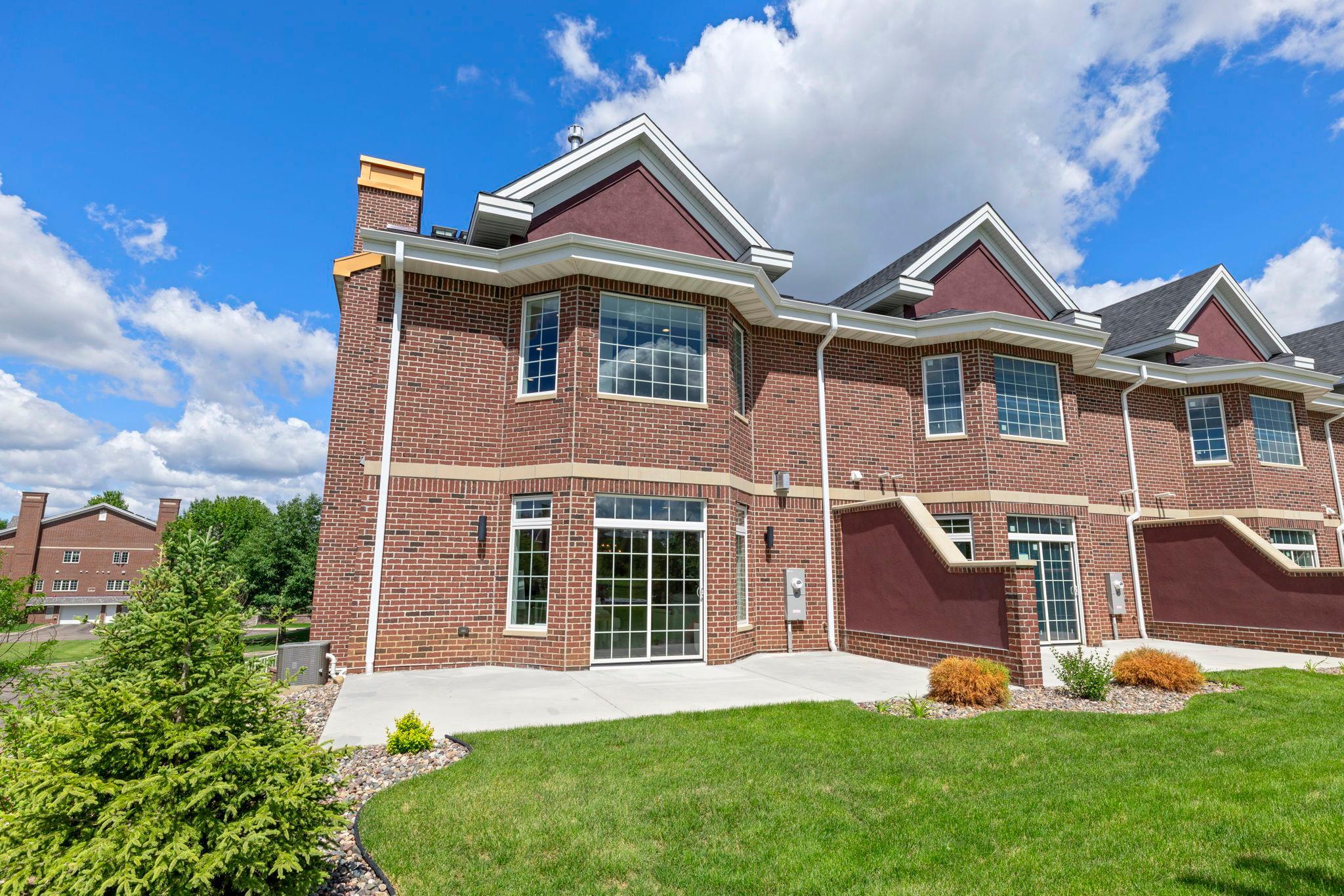 10814 Falling Water Lane Unit: D