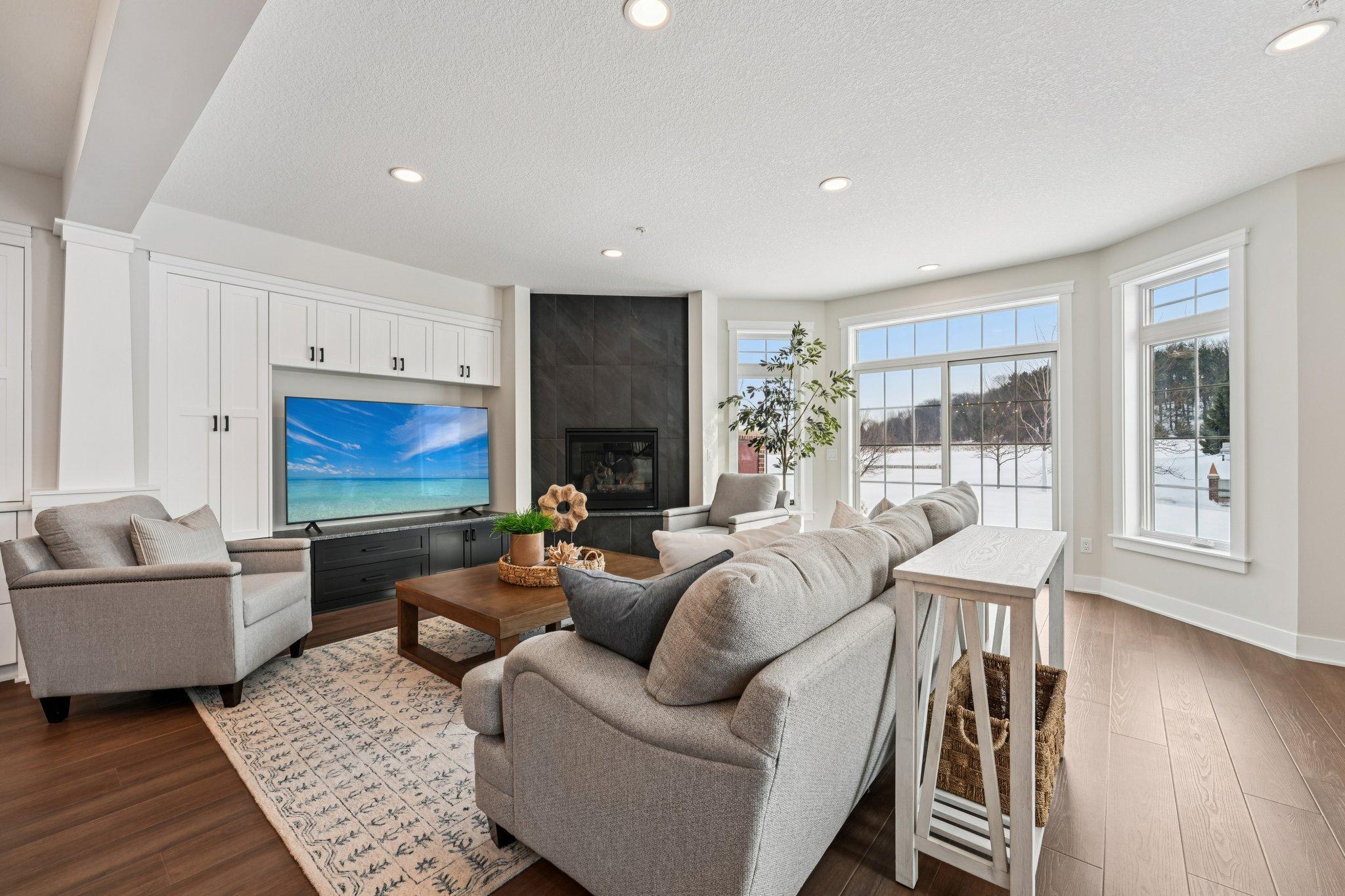 10814 Falling Water Lane Unit: D