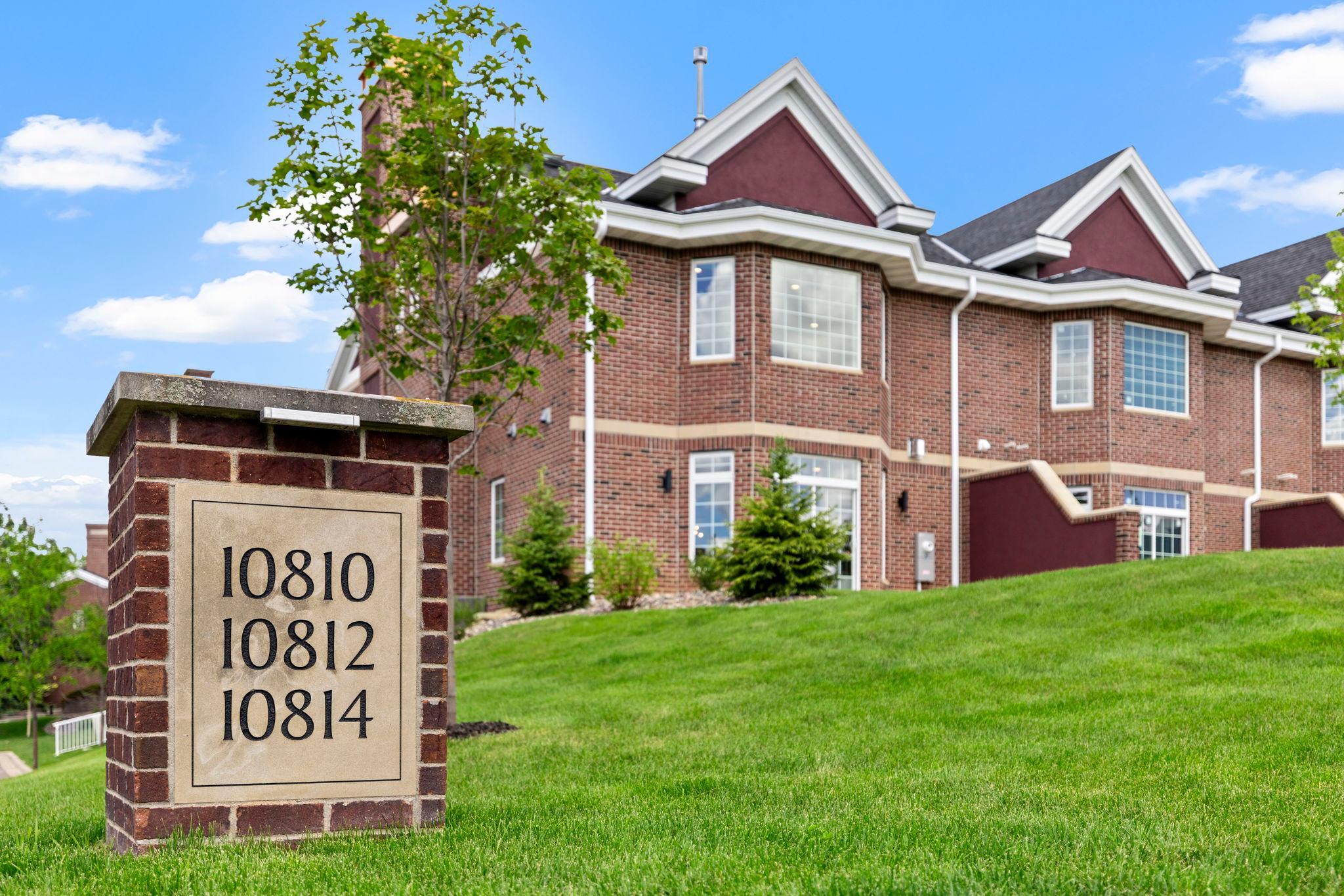 10814 Falling Water Lane Unit: D