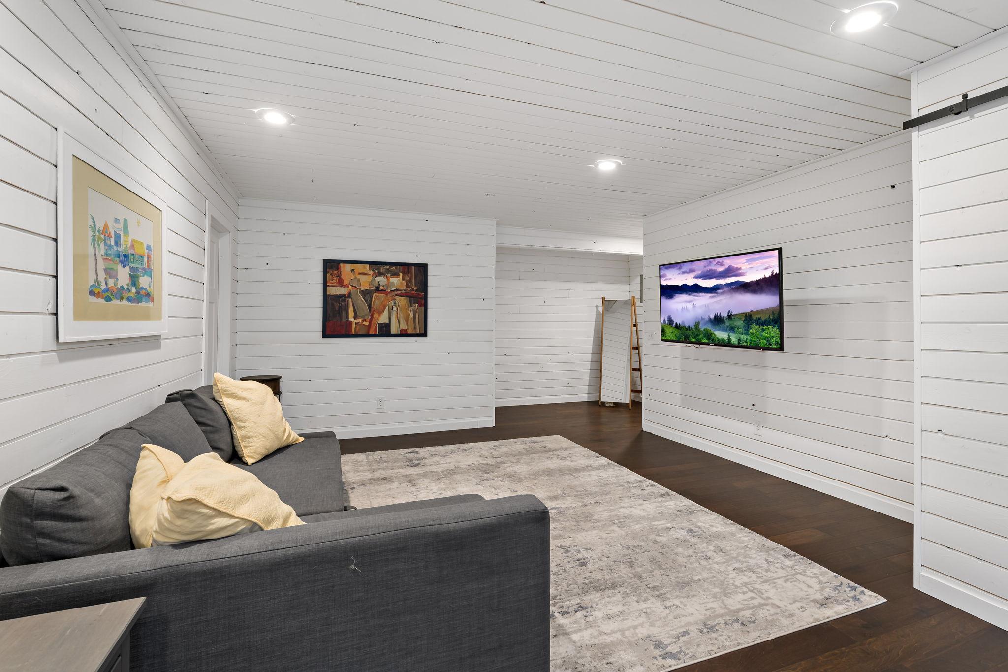 20599 Islandview Circle