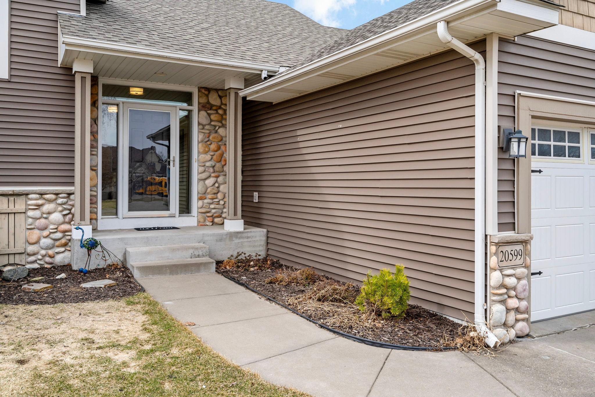 20599 Islandview Circle