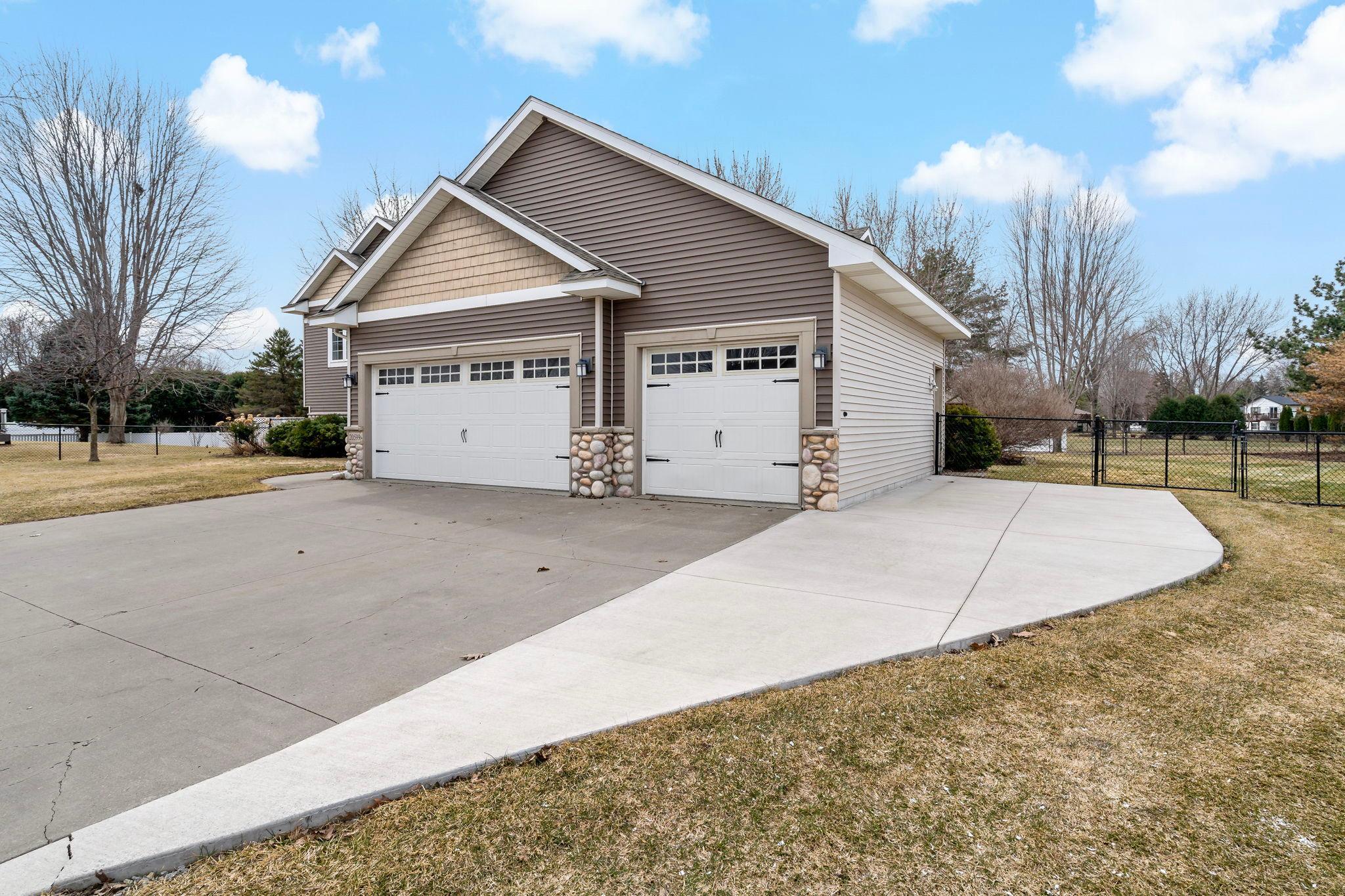 20599 Islandview Circle