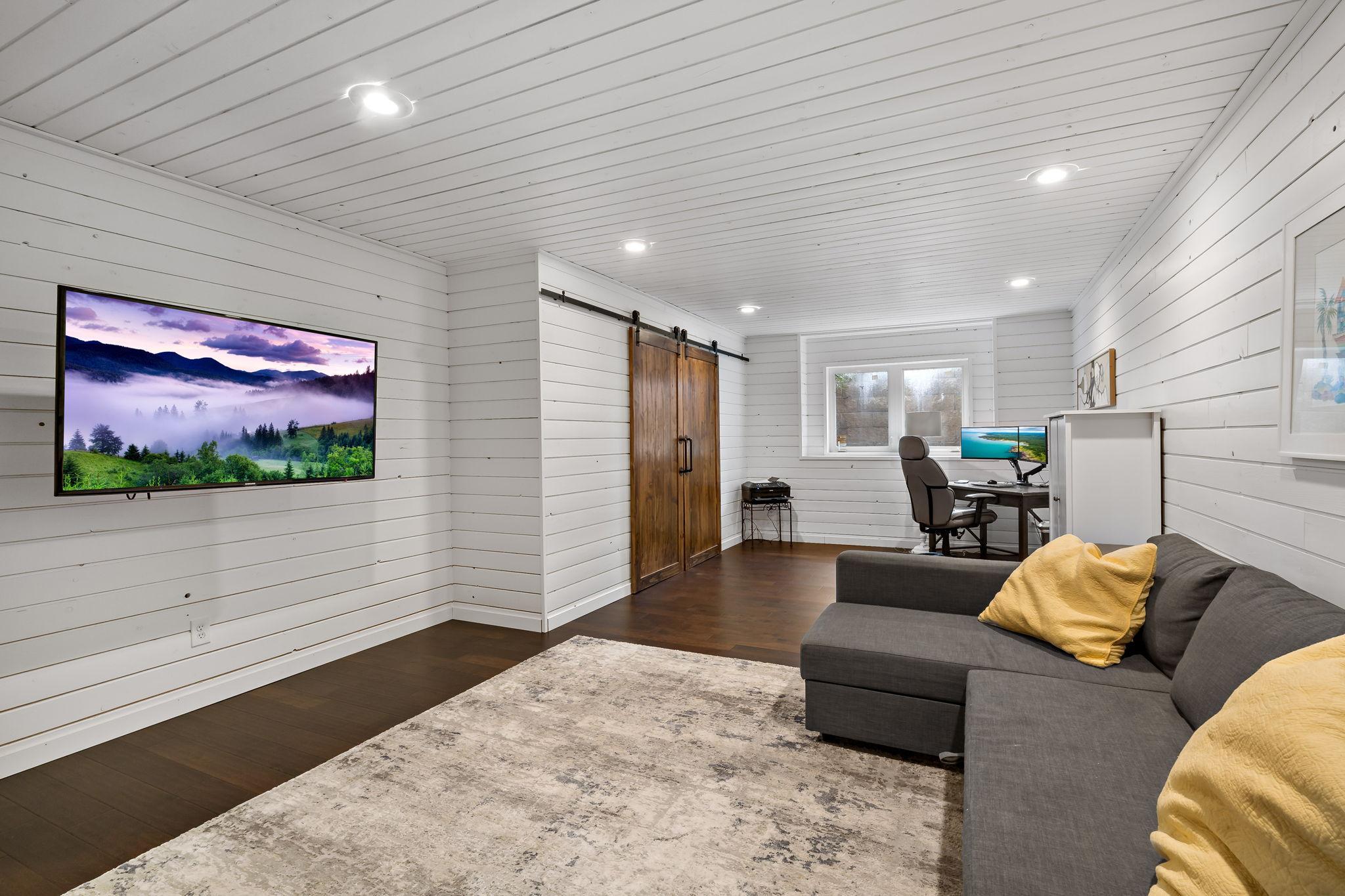 20599 Islandview Circle