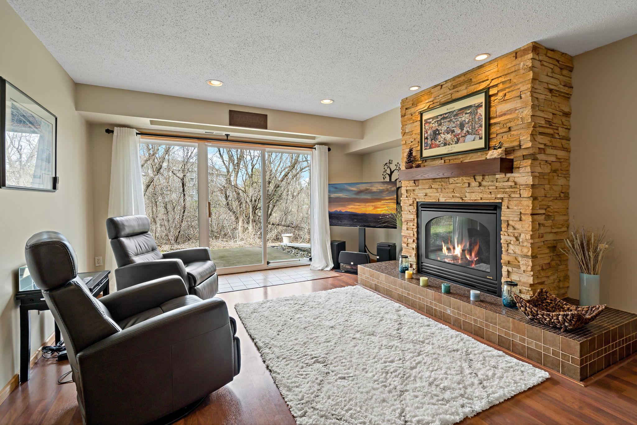 15585 Cherry Path