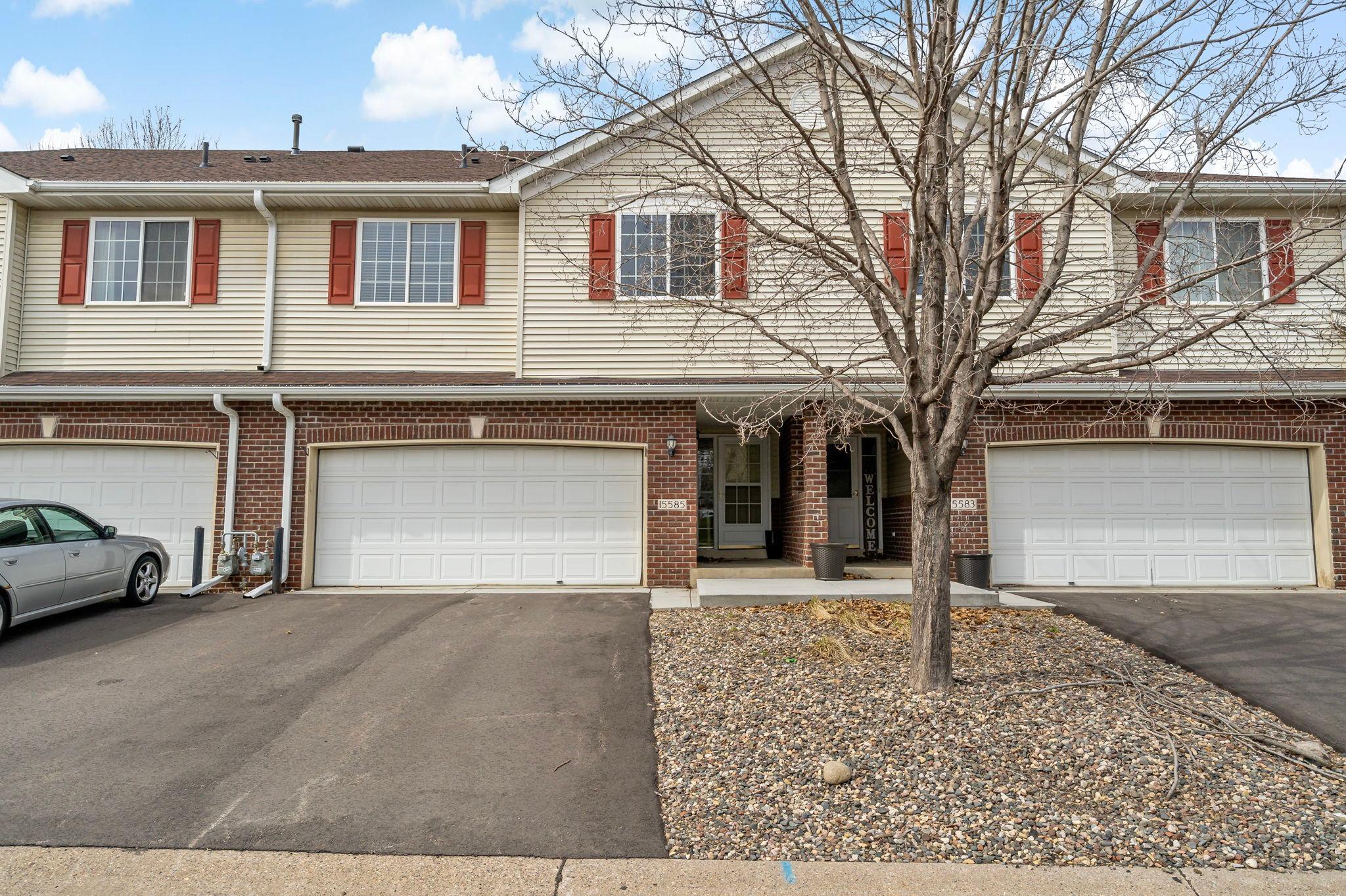 15585 Cherry Path