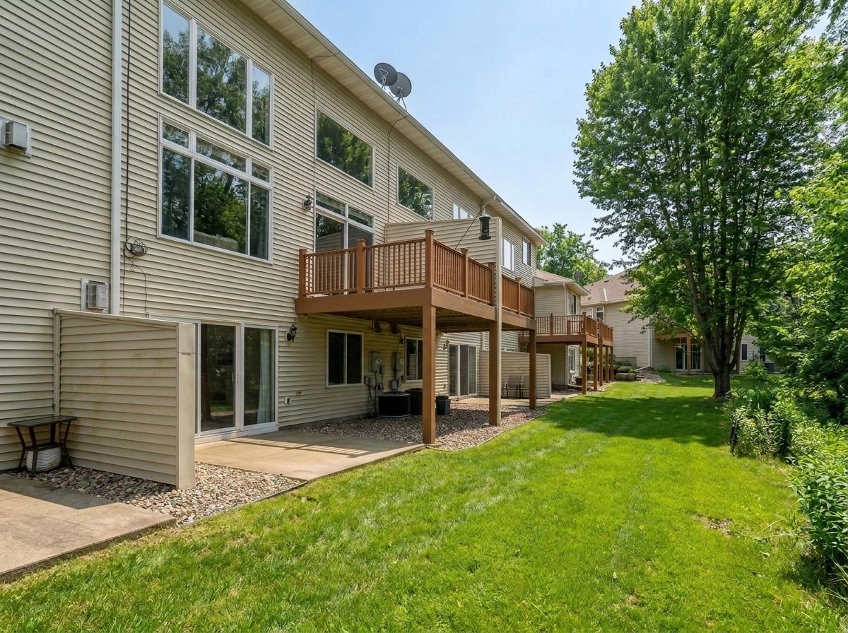 15585 Cherry Path
