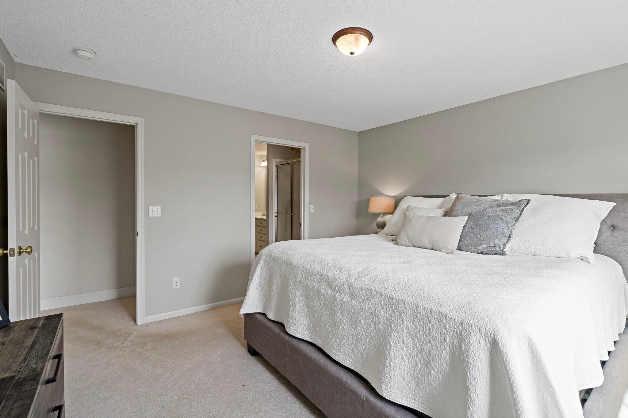 15585 Cherry Path