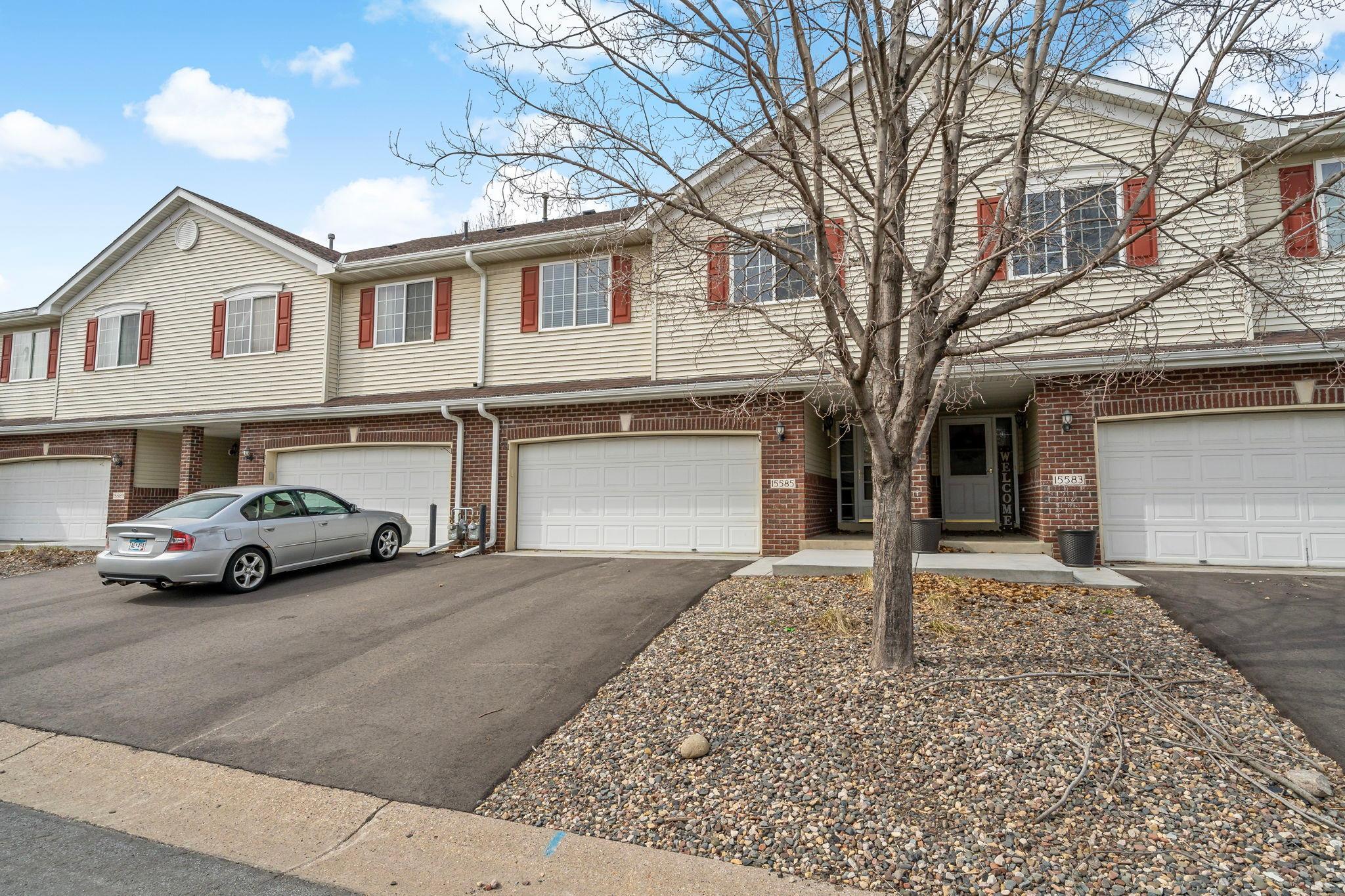 15585 Cherry Path