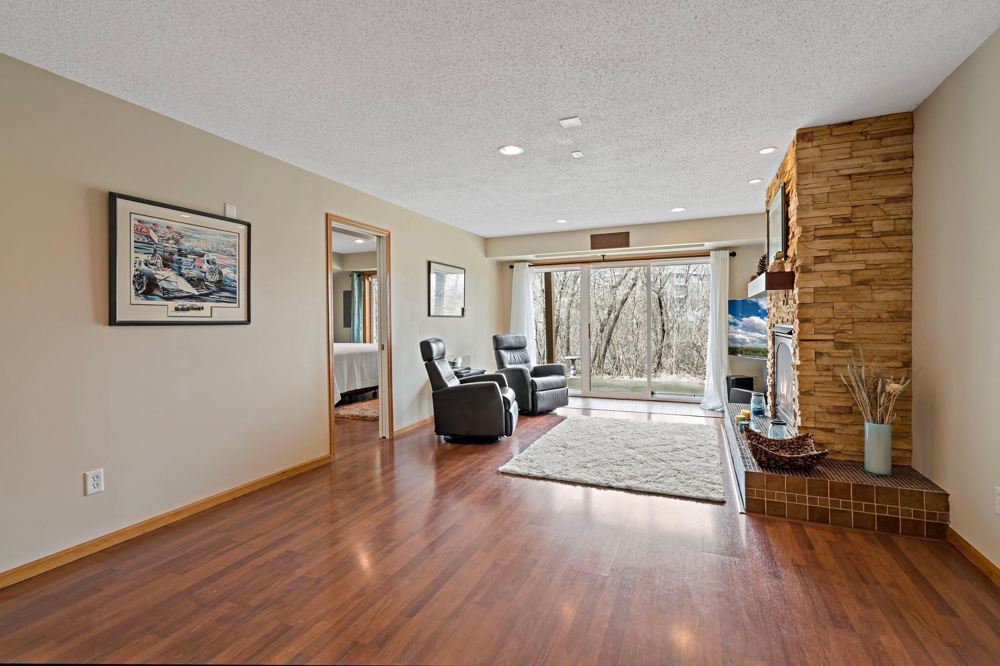 15585 Cherry Path