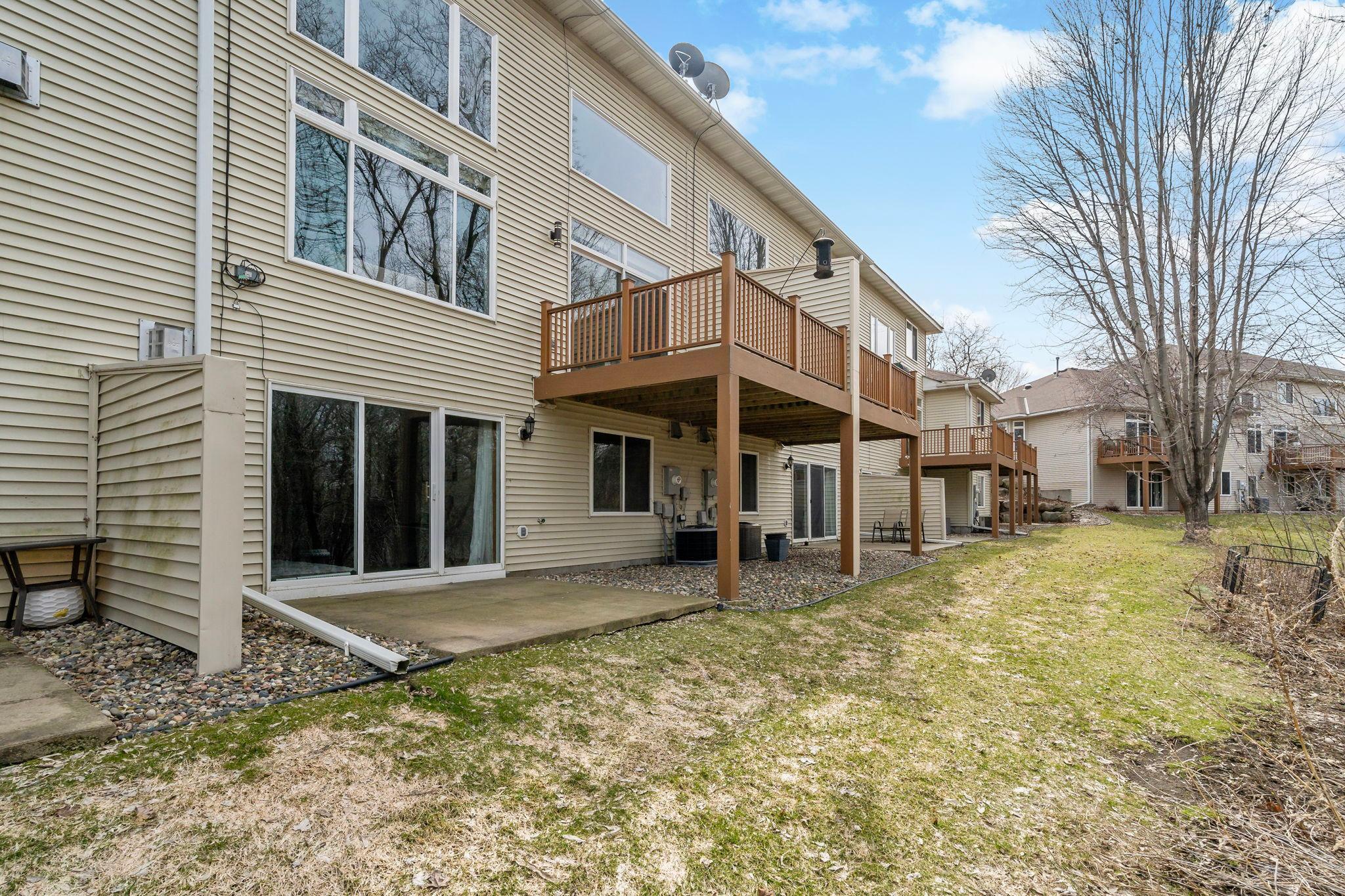 15585 Cherry Path