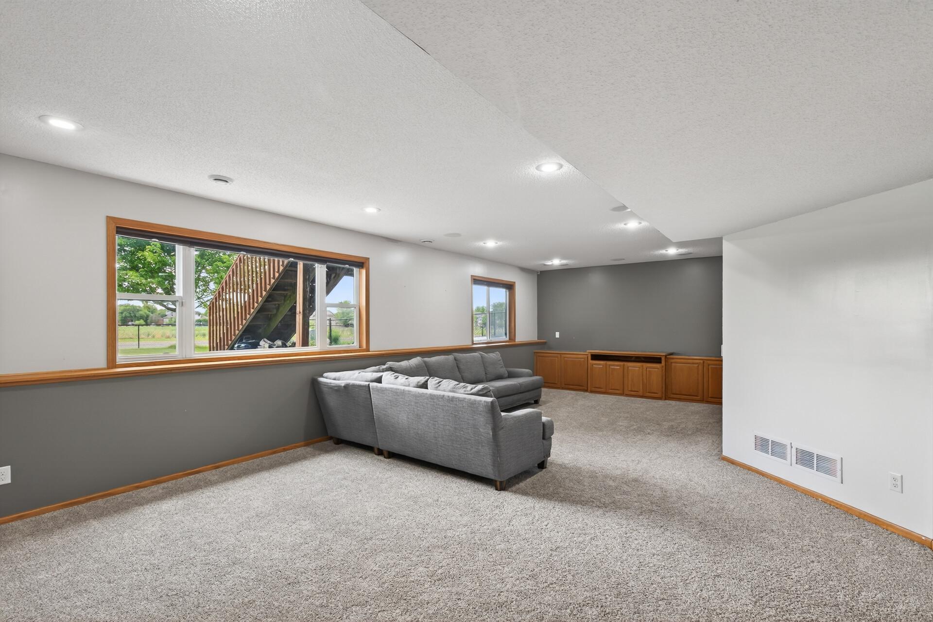 604 Evergreen Avenue SE