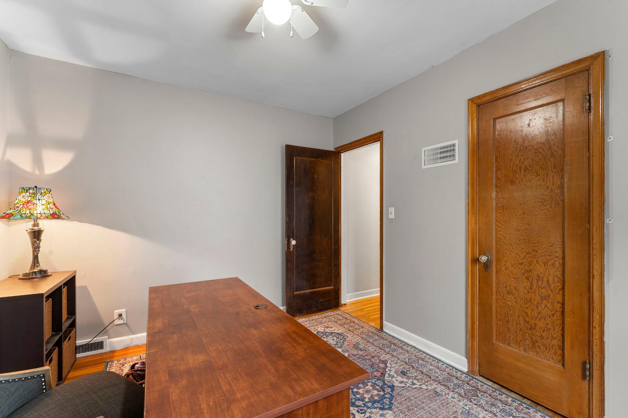 1708 W 5th Street