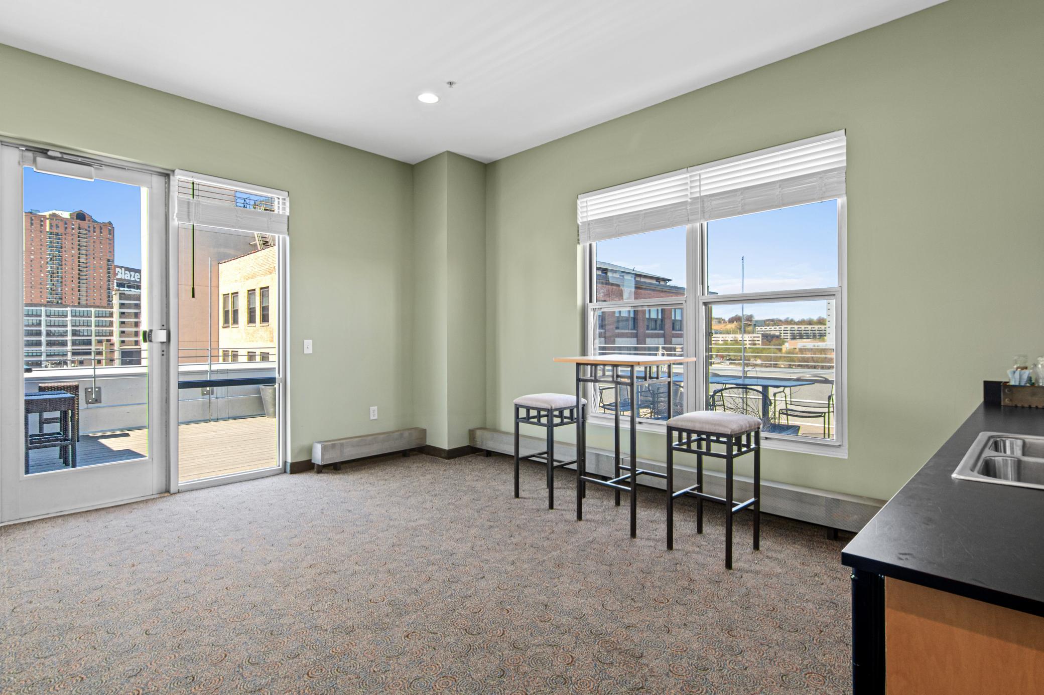 225 9th Street E Unit: 109