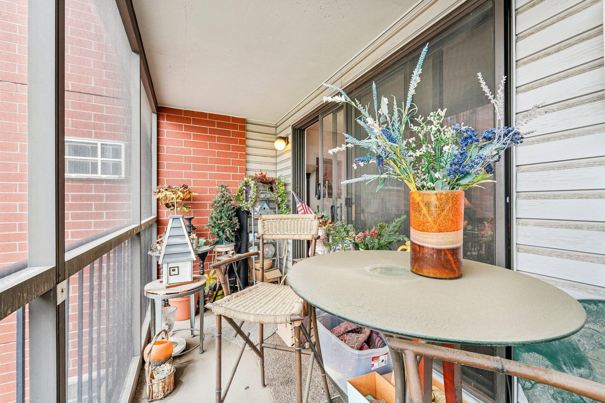 6500 Woodlake Drive Unit: 702