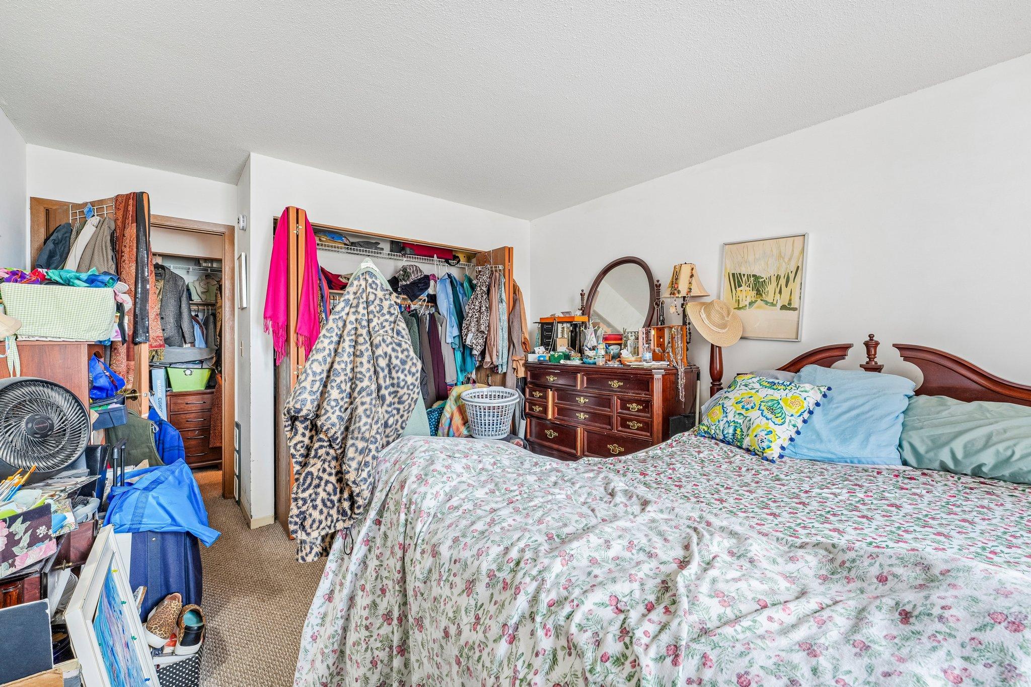 6500 Woodlake Drive Unit: 702