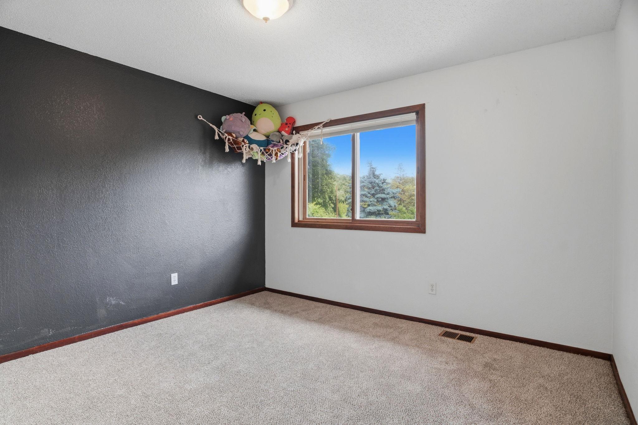 2455 Crestwood Drive