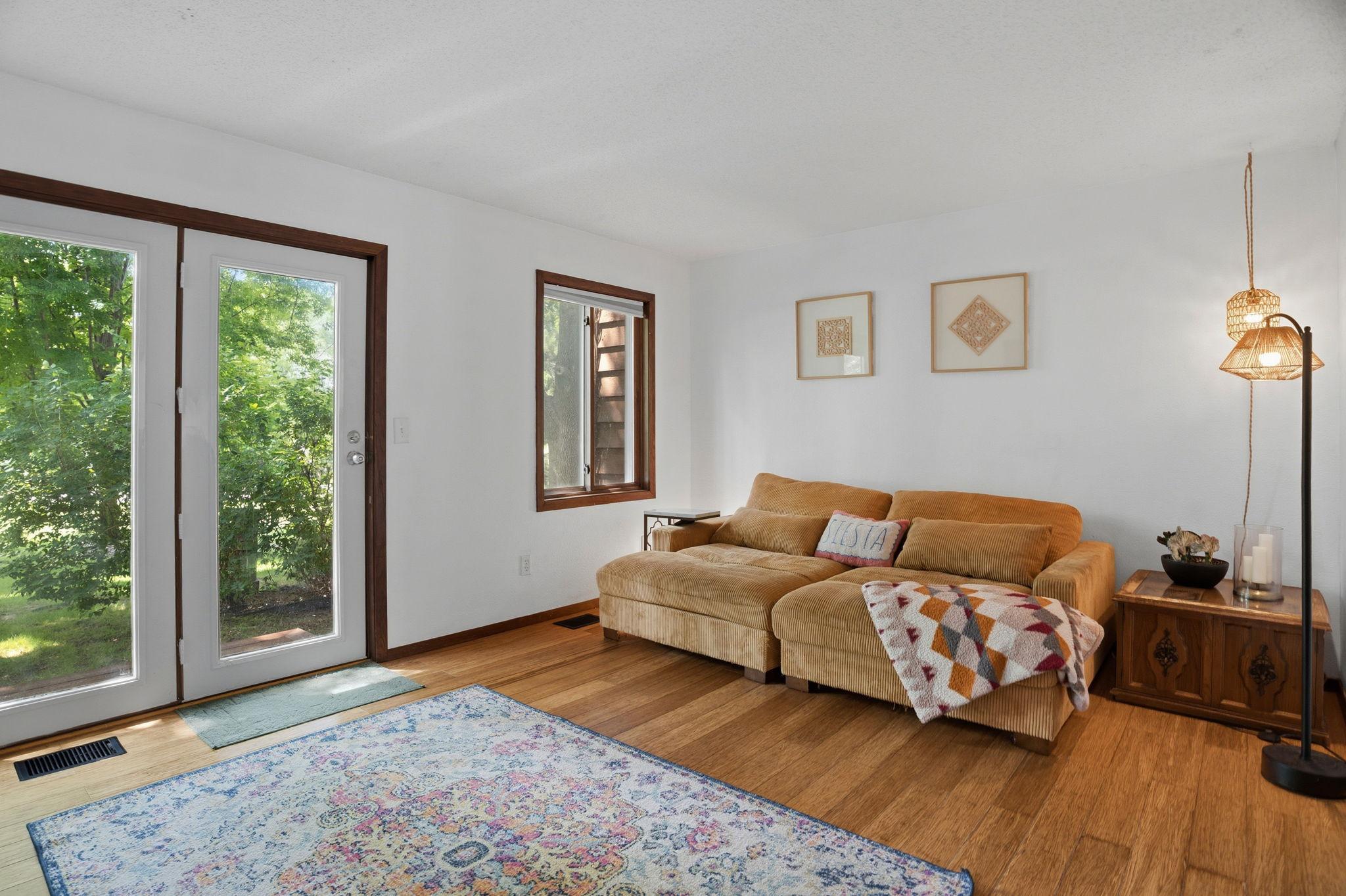 2455 Crestwood Drive