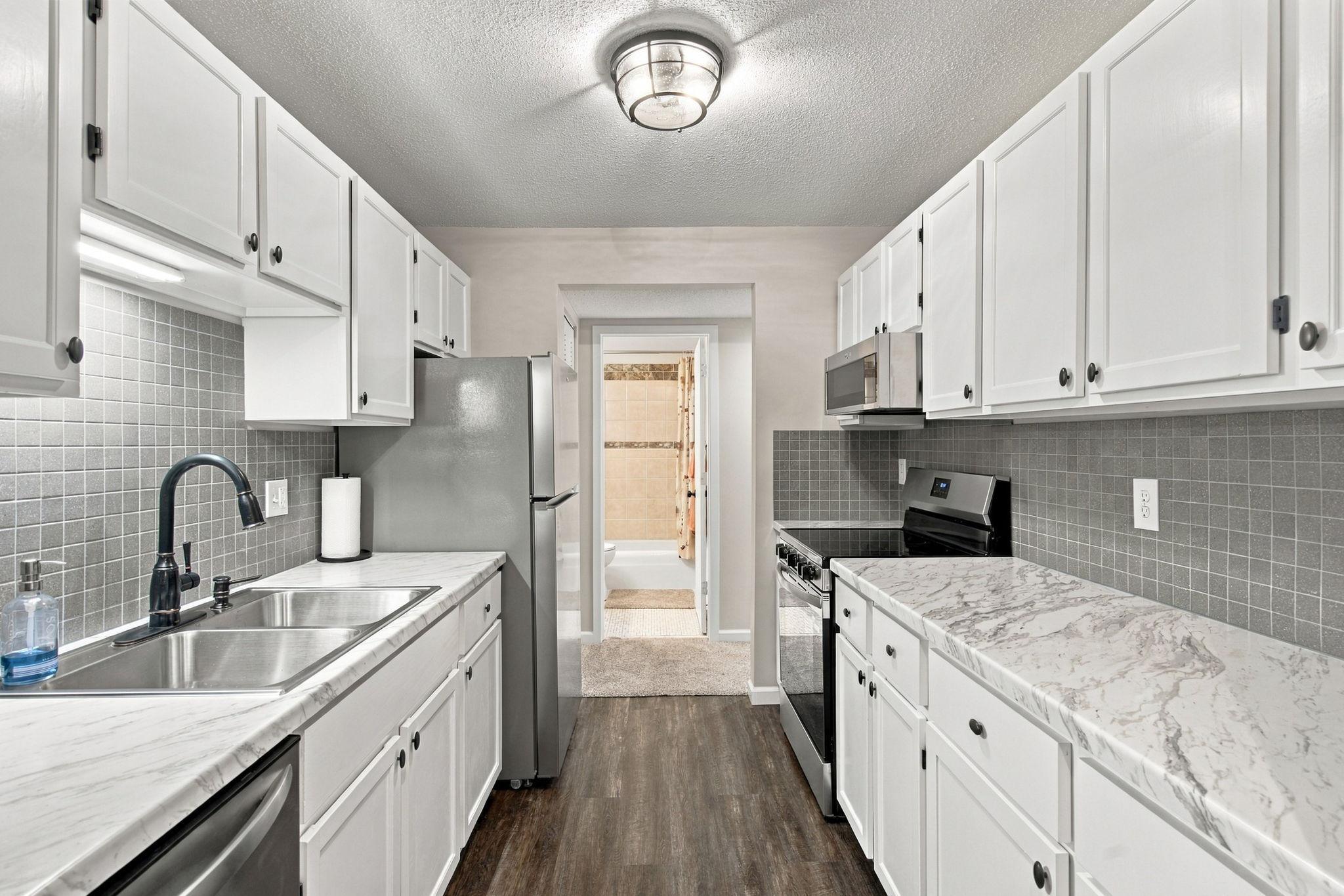 132 Demont Avenue E Unit: 238