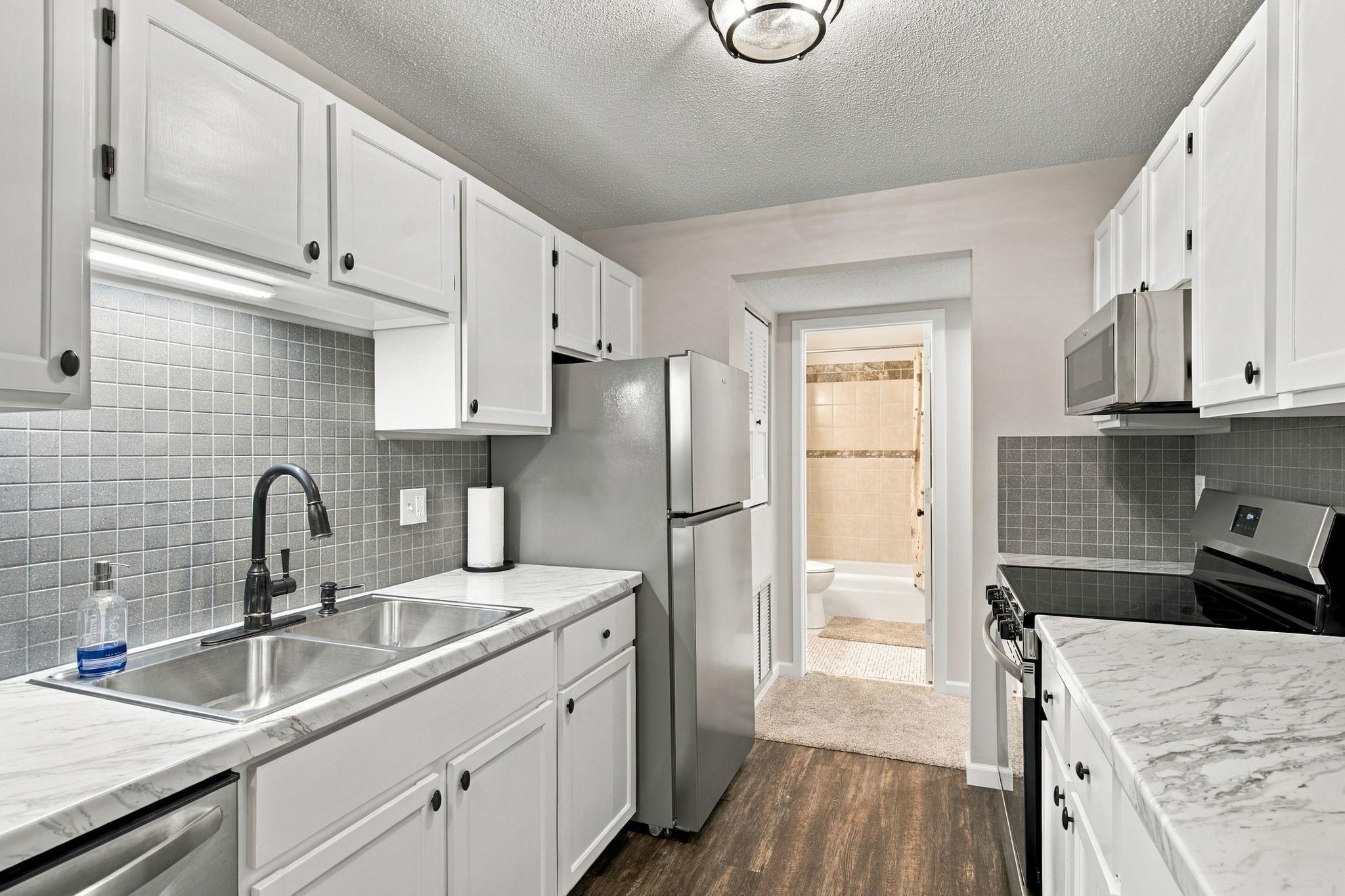 132 Demont Avenue E Unit: 238