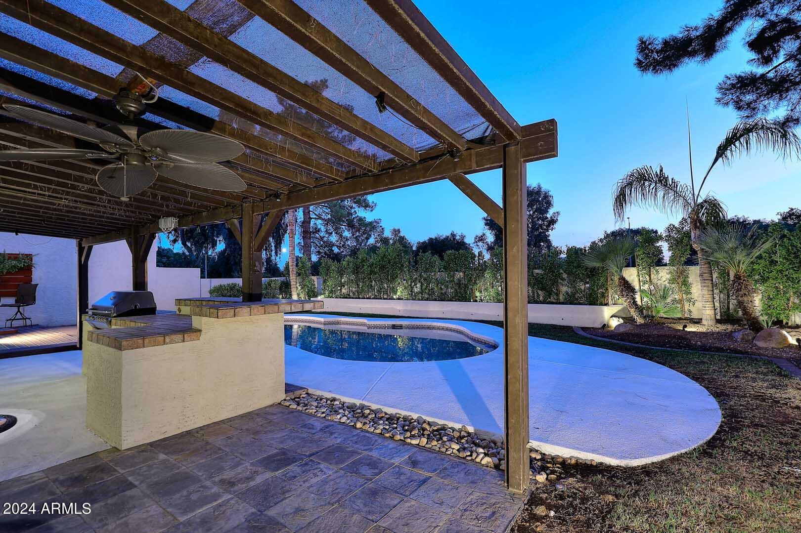 8940 N 83RD Street