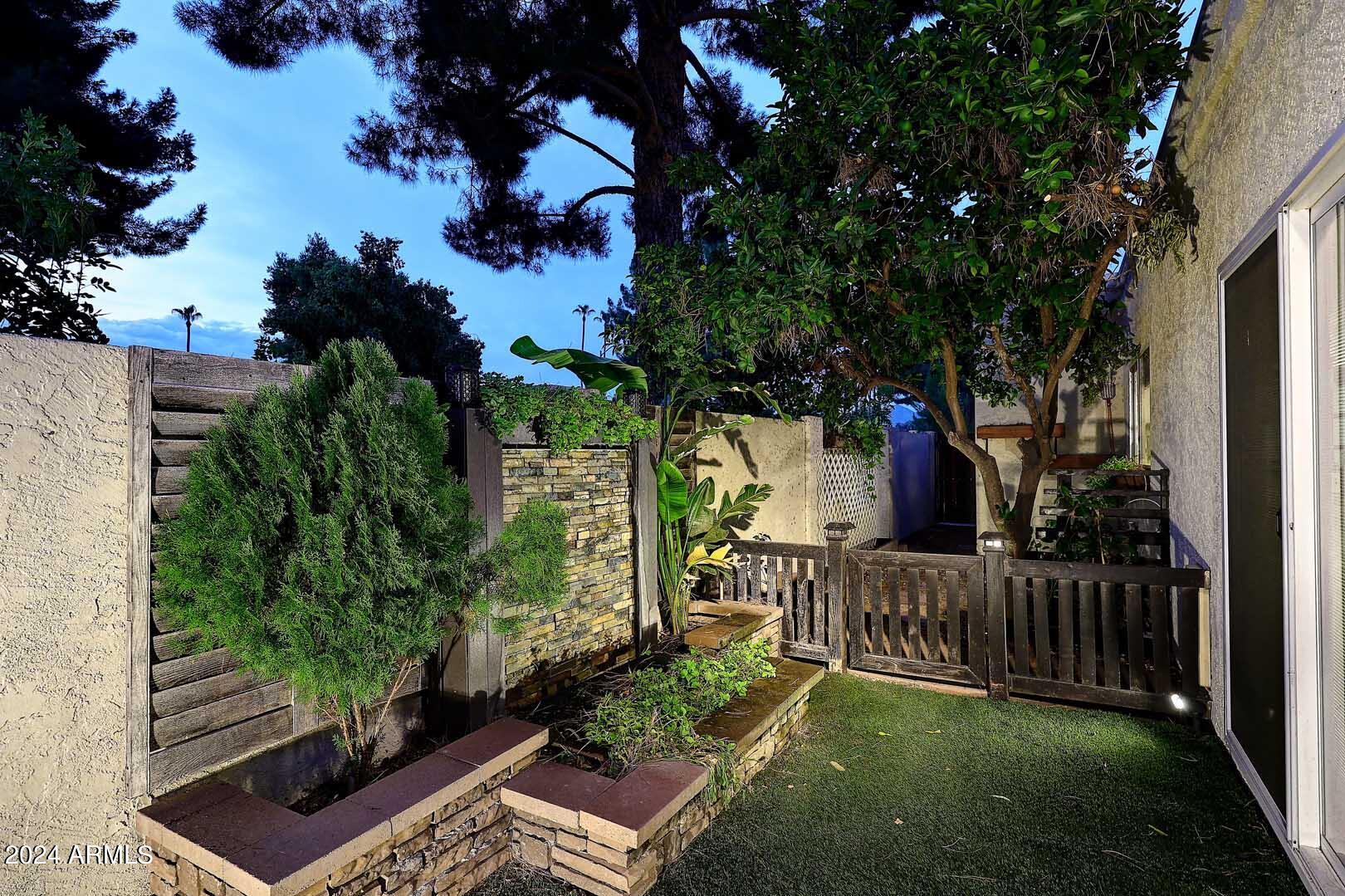 8940 N 83RD Street