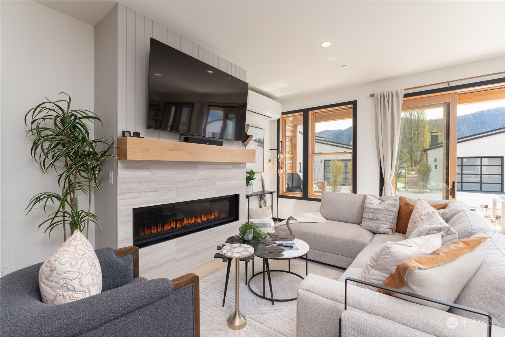 1 Ponderosa Court Canopy #4A