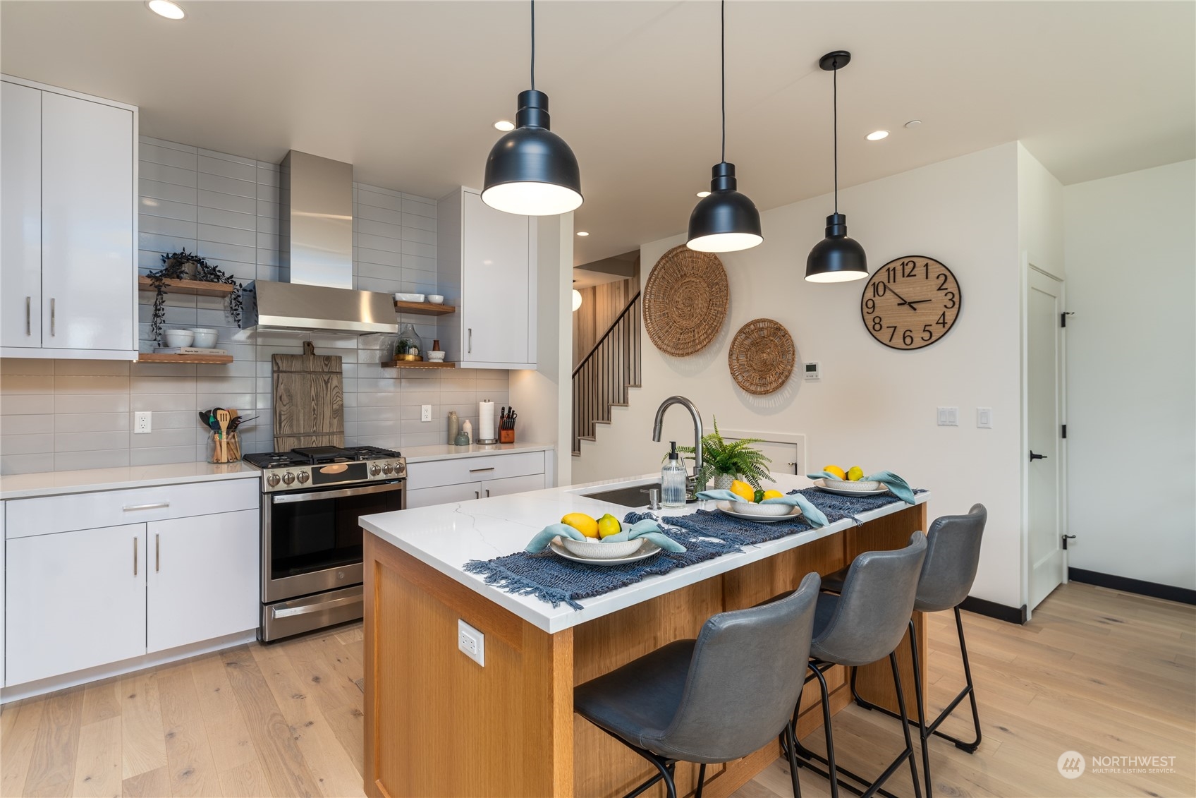 1 Ponderosa Court Canopy #4A