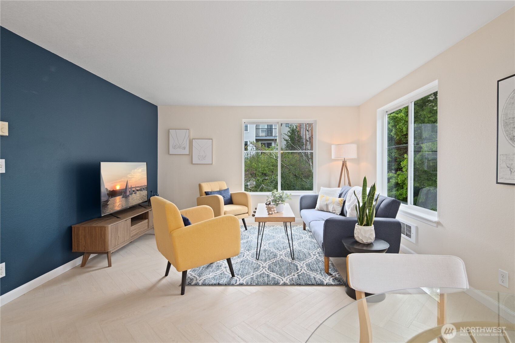 300 10th Avenue Unit: A302