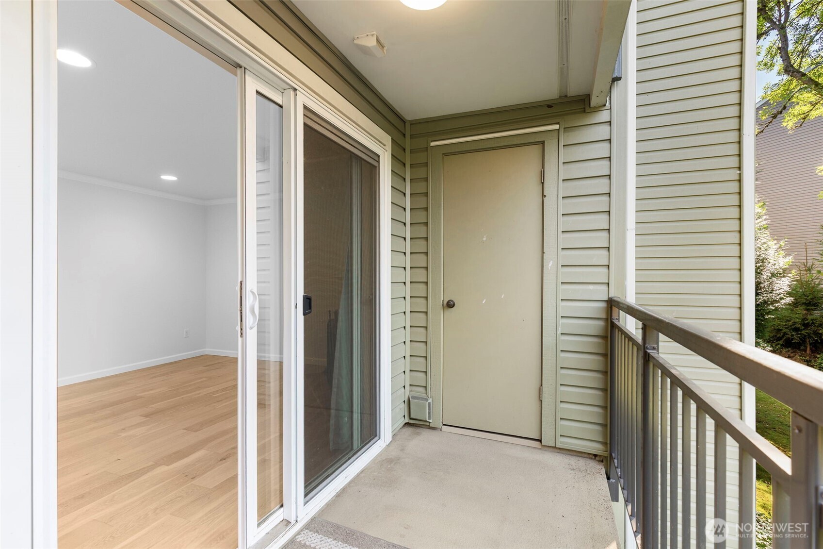 12712 NE 144th Street Unit: C203