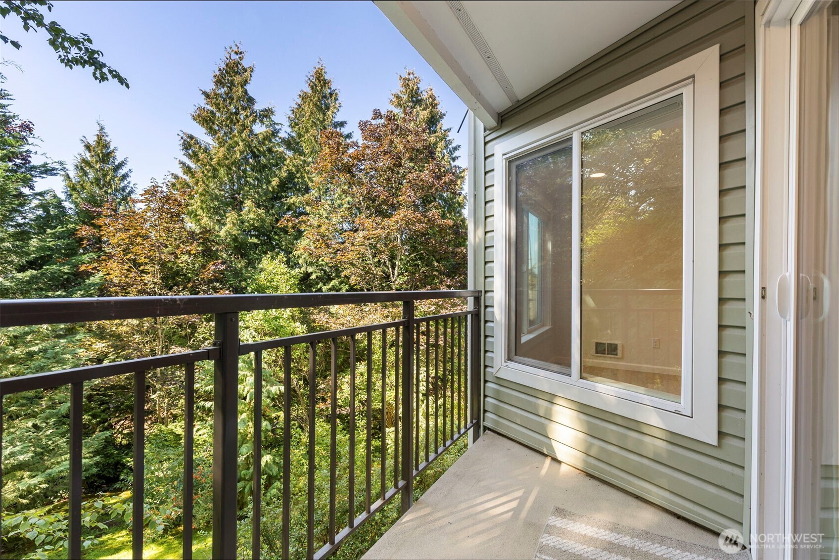 12712 NE 144th Street Unit: C203