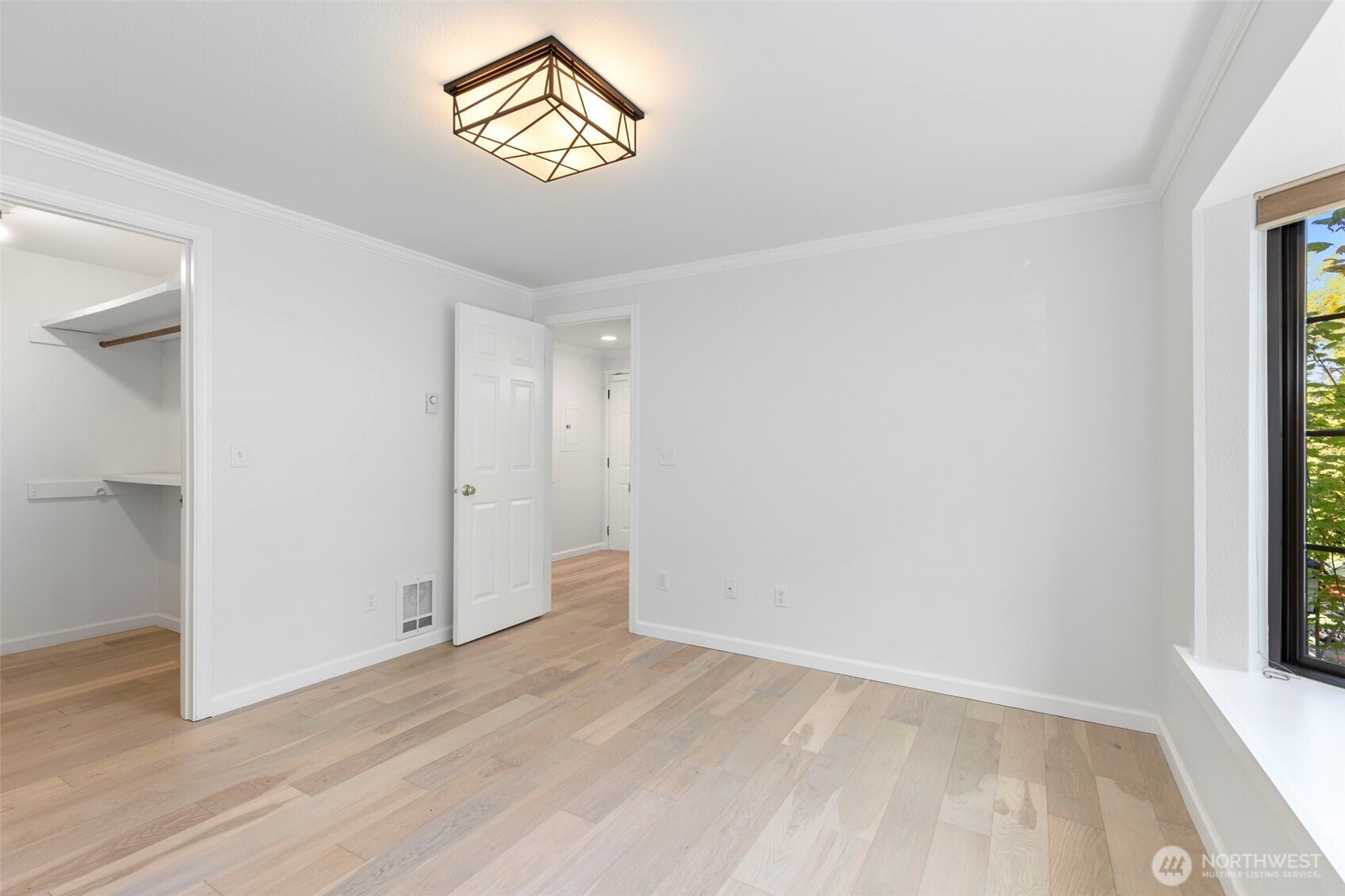12712 NE 144th Street Unit: C203