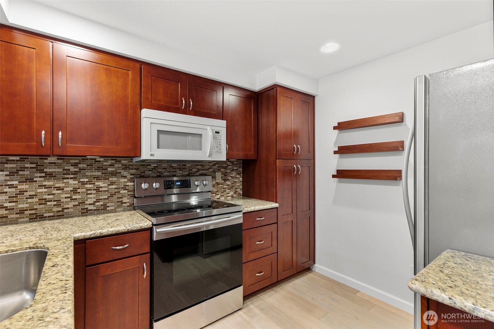 12712 NE 144th Street Unit: C203