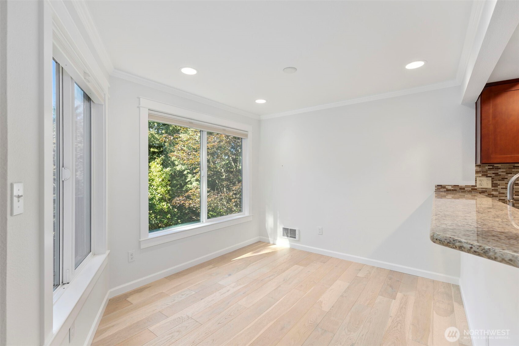 12712 NE 144th Street Unit: C203