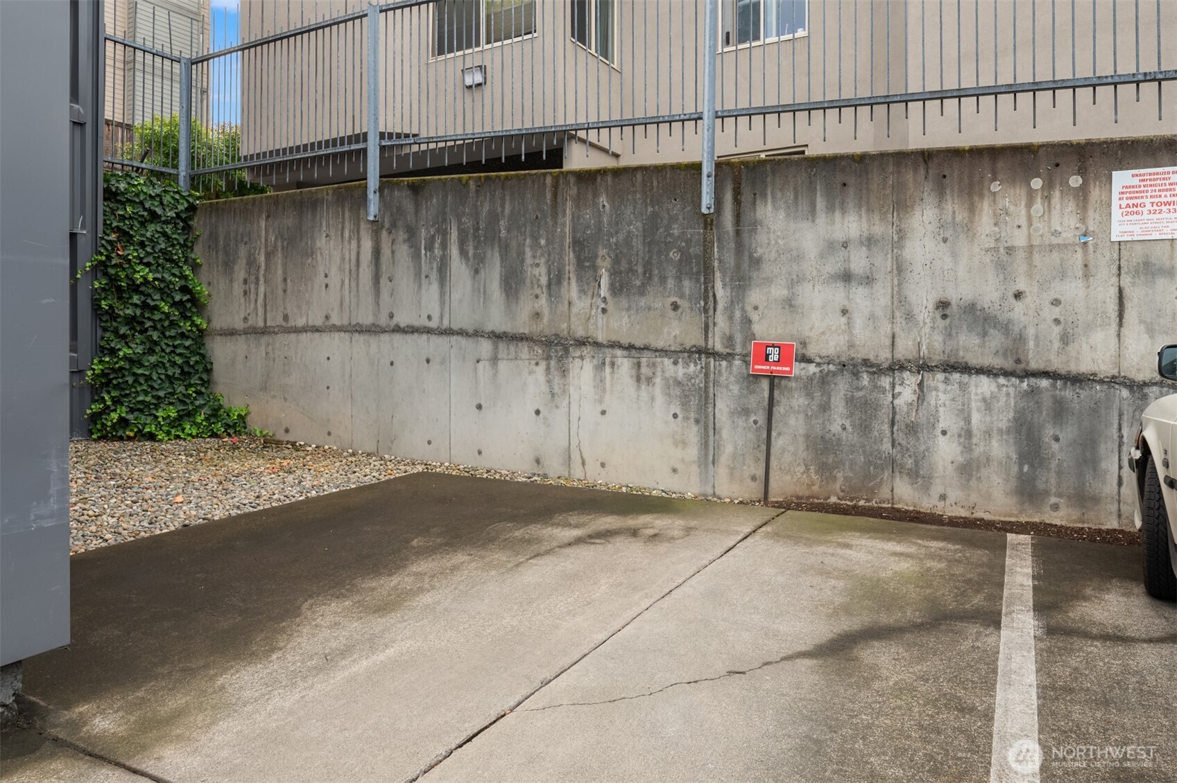 752 Bellevue Avenue E Unit: 107