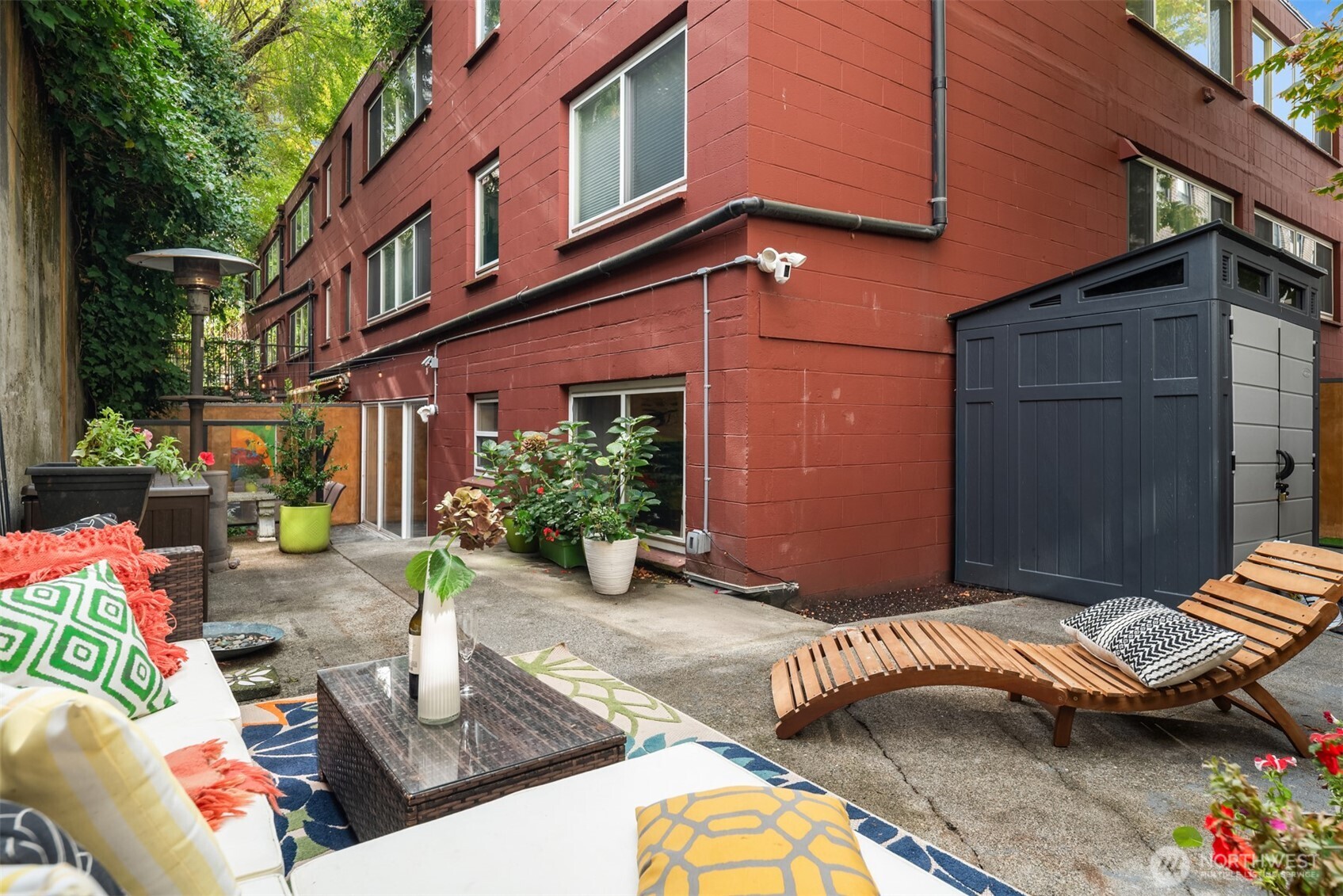 752 Bellevue Avenue E Unit: 107