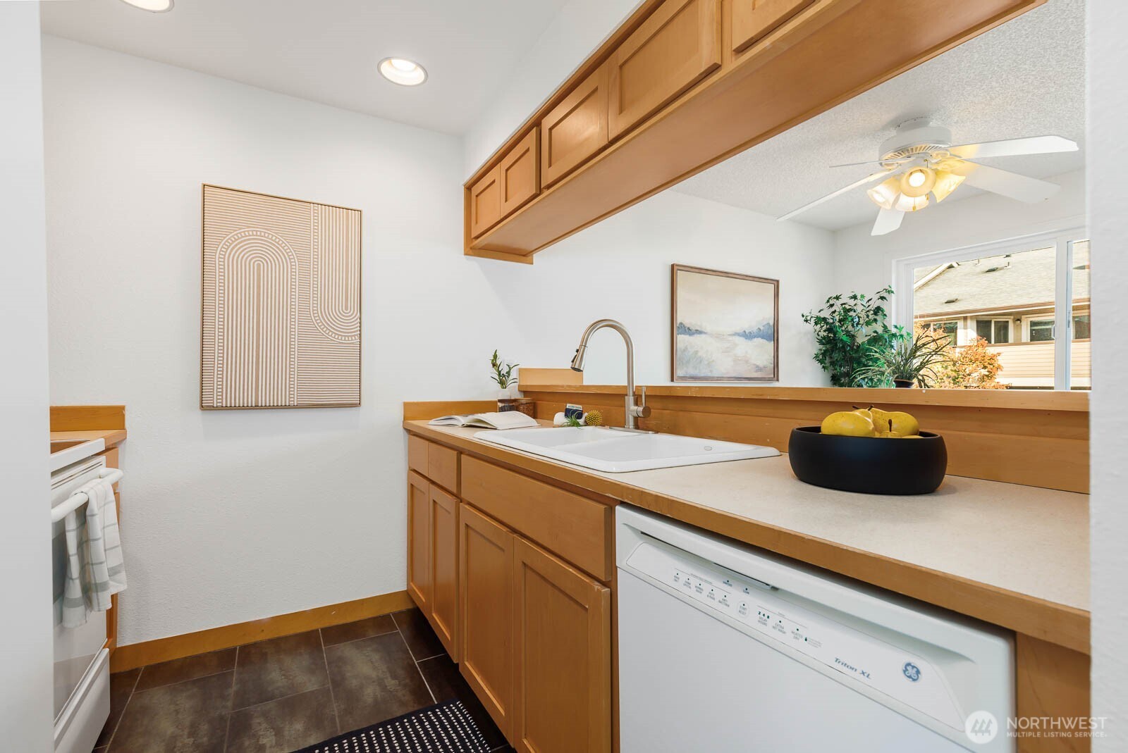 14310 126th Avenue NE Unit: A304