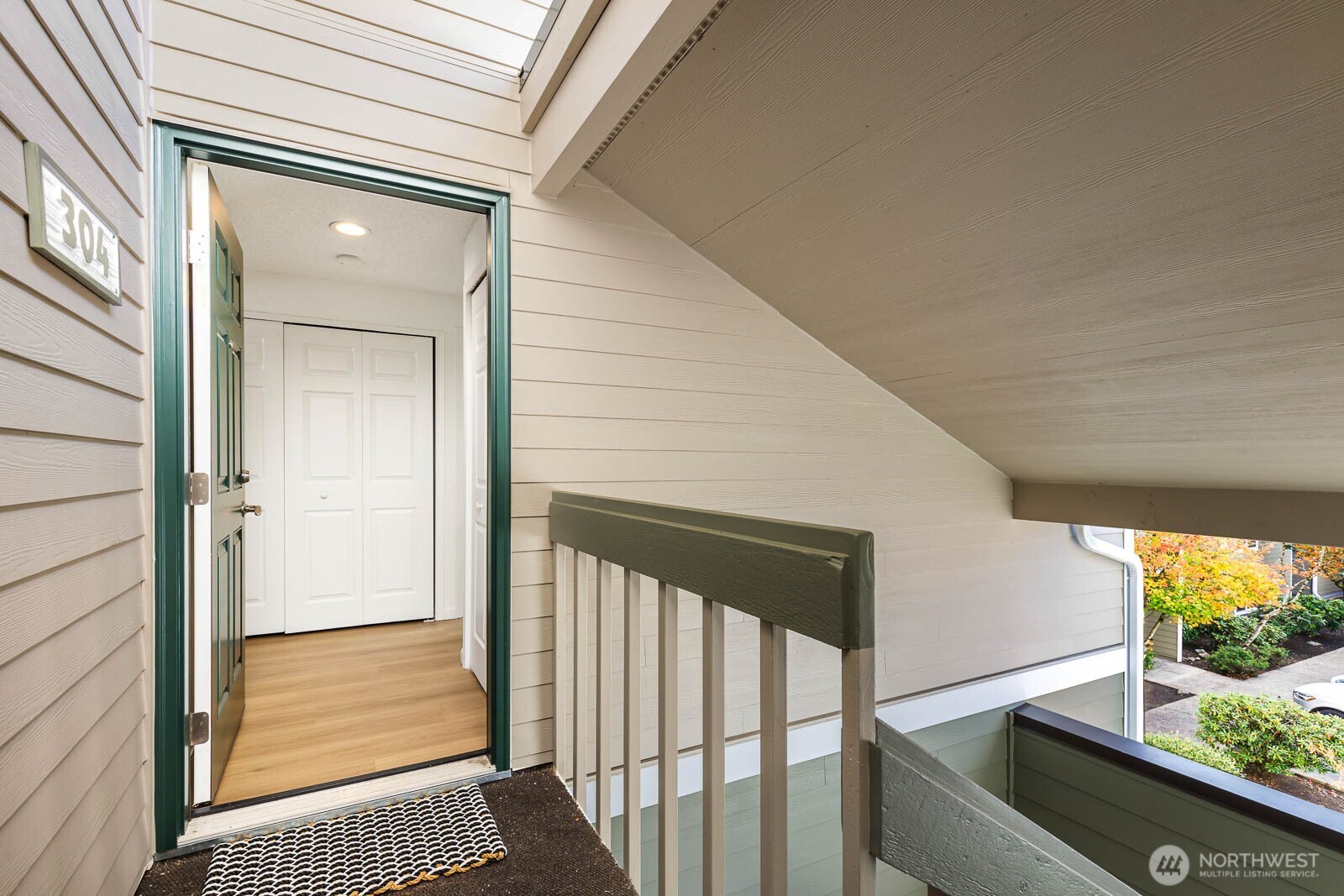 14310 126th Avenue NE Unit: A304