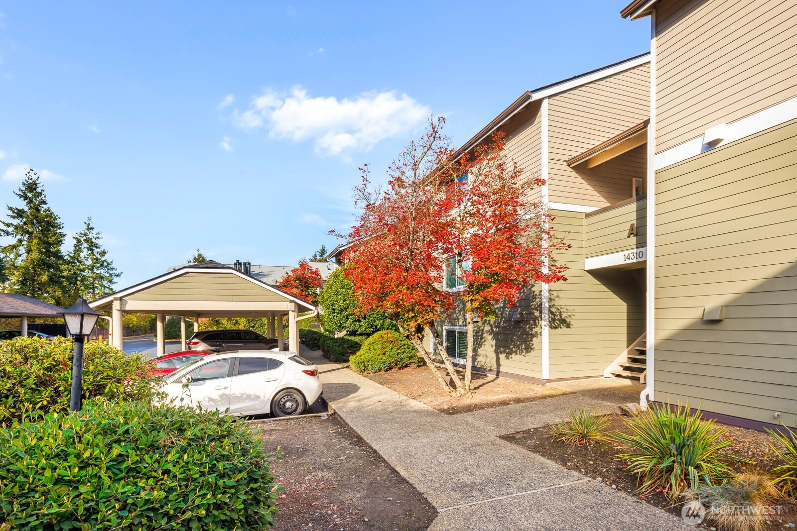 14310 126th Avenue NE Unit: A304