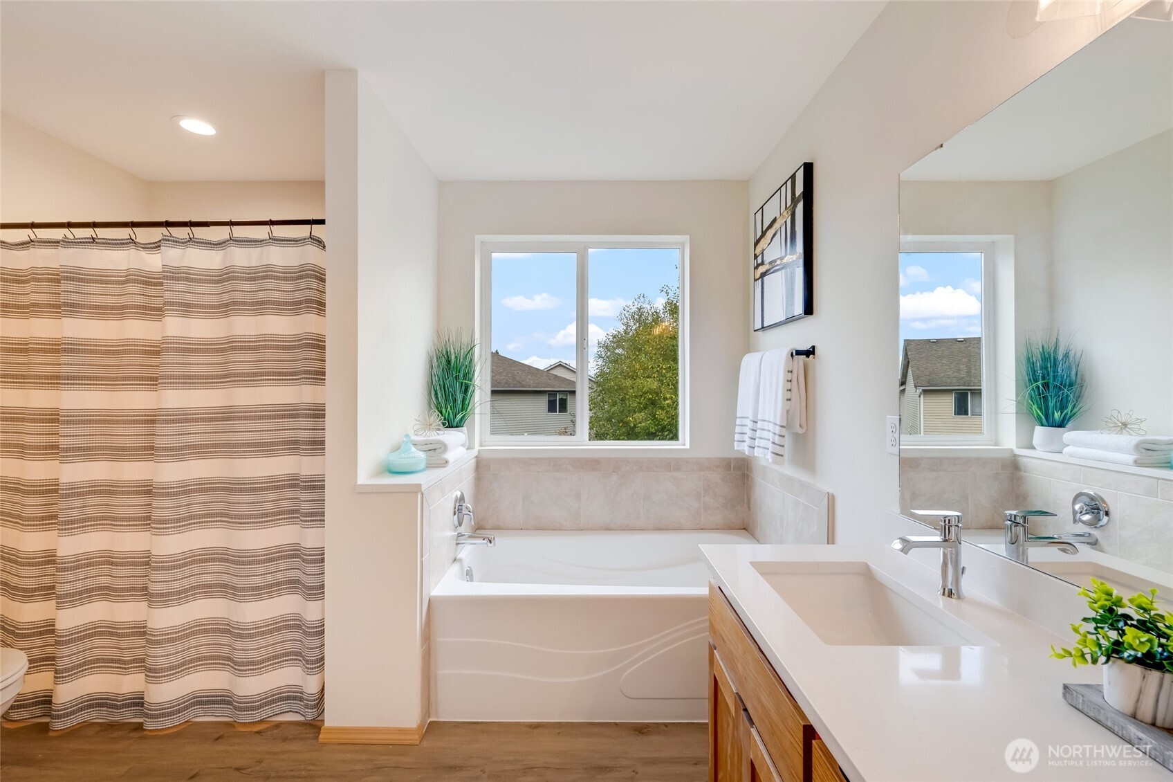 11517 Marino Avenue Unit: B