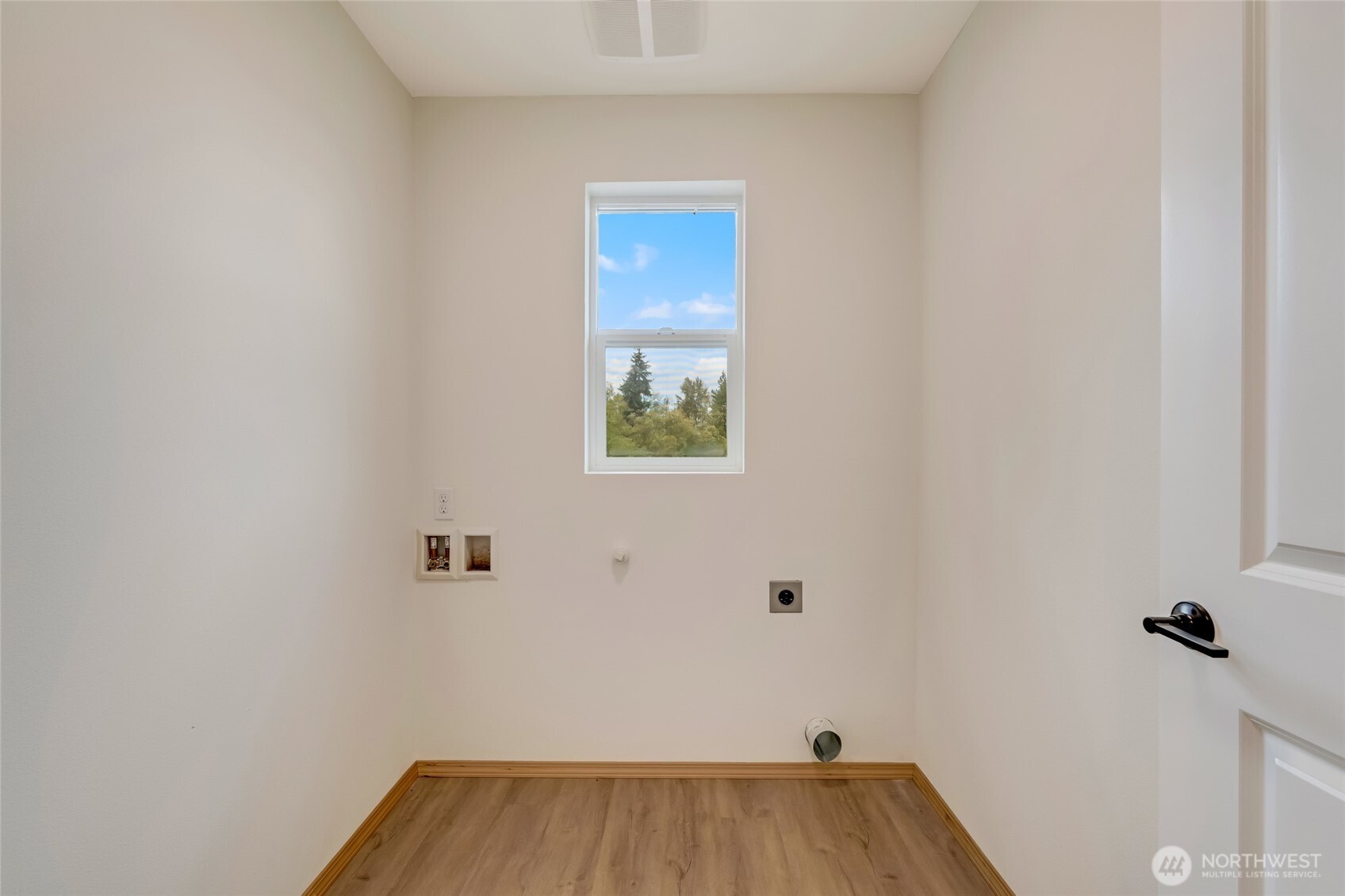 11517 Marino Avenue Unit: B