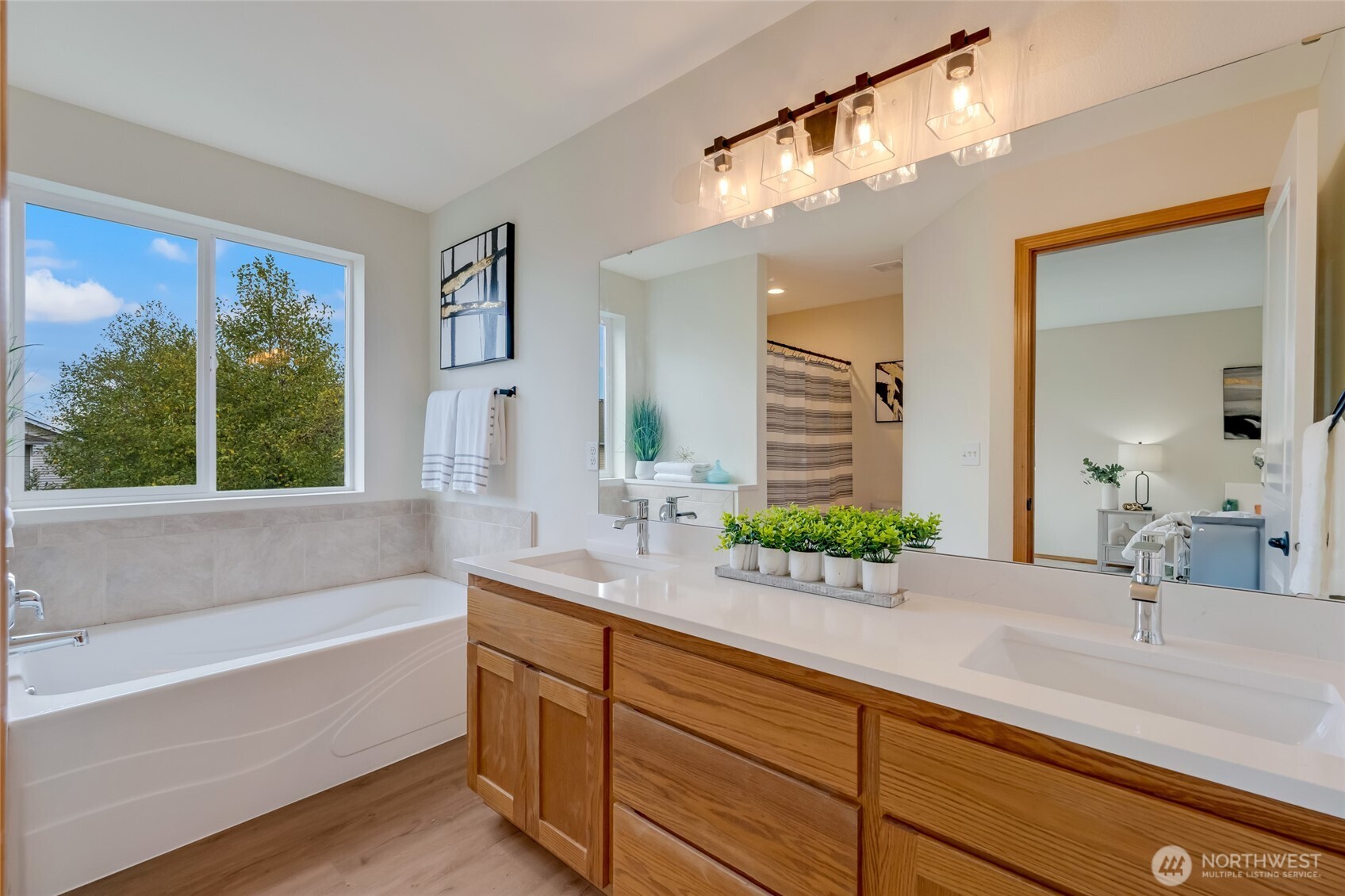 11517 Marino Avenue Unit: B