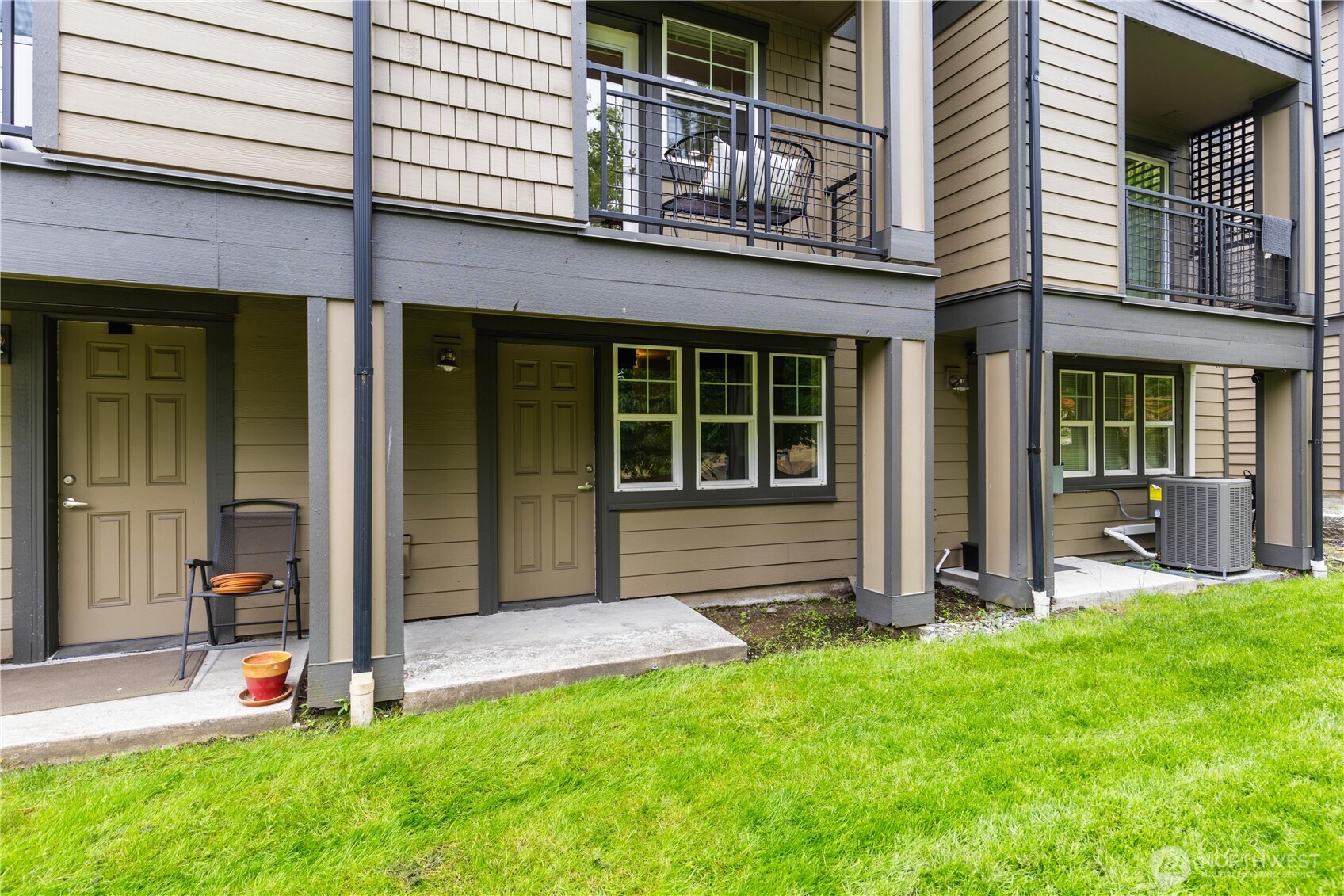 2674 SW Sylvan Heights Drive