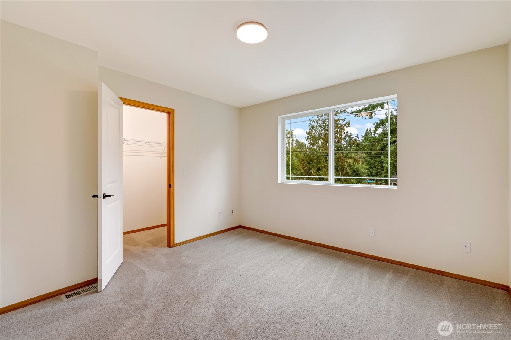 11517 Marino Avenue Unit: B