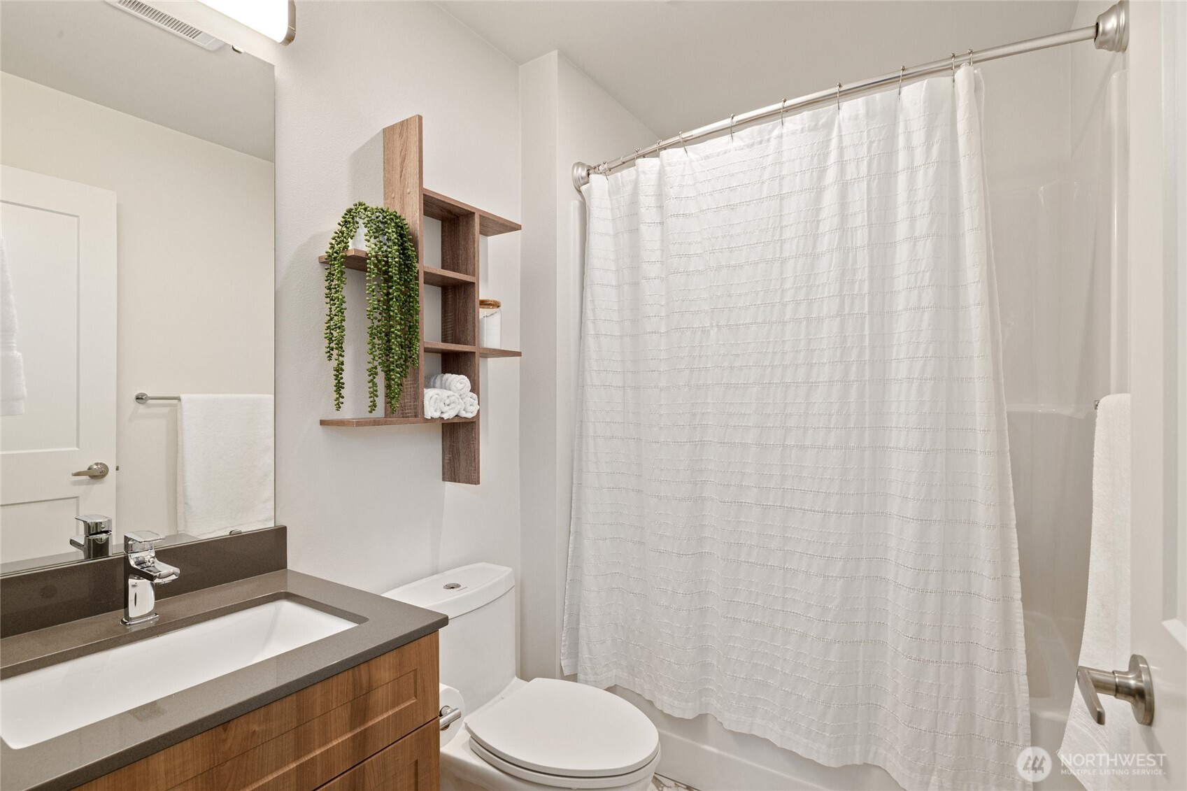 9614 NE 183rd Street Unit: D