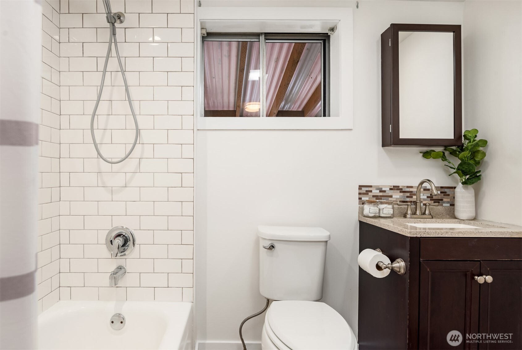 619 Burnett Avenue S